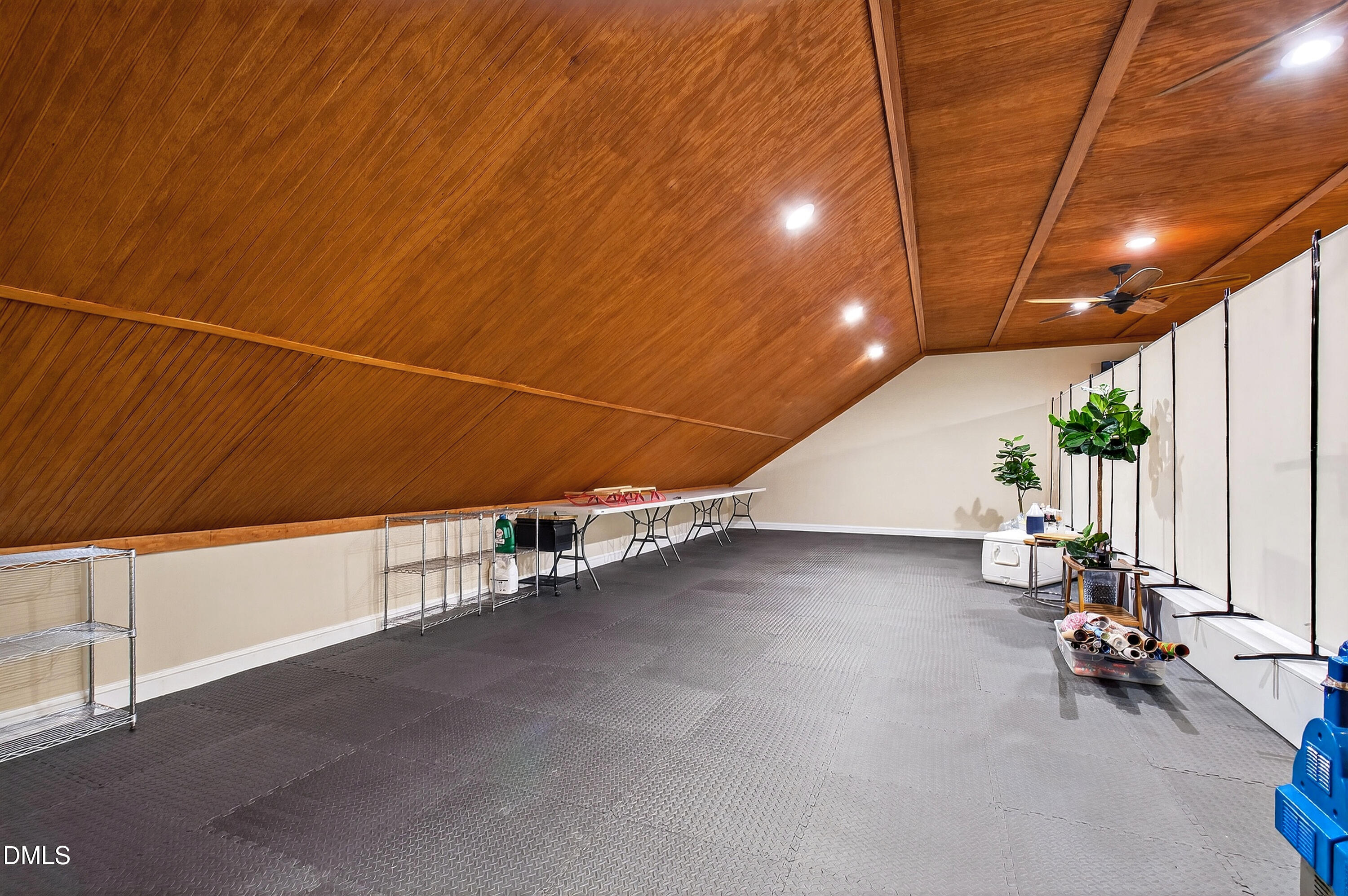 415 Trotting Trail