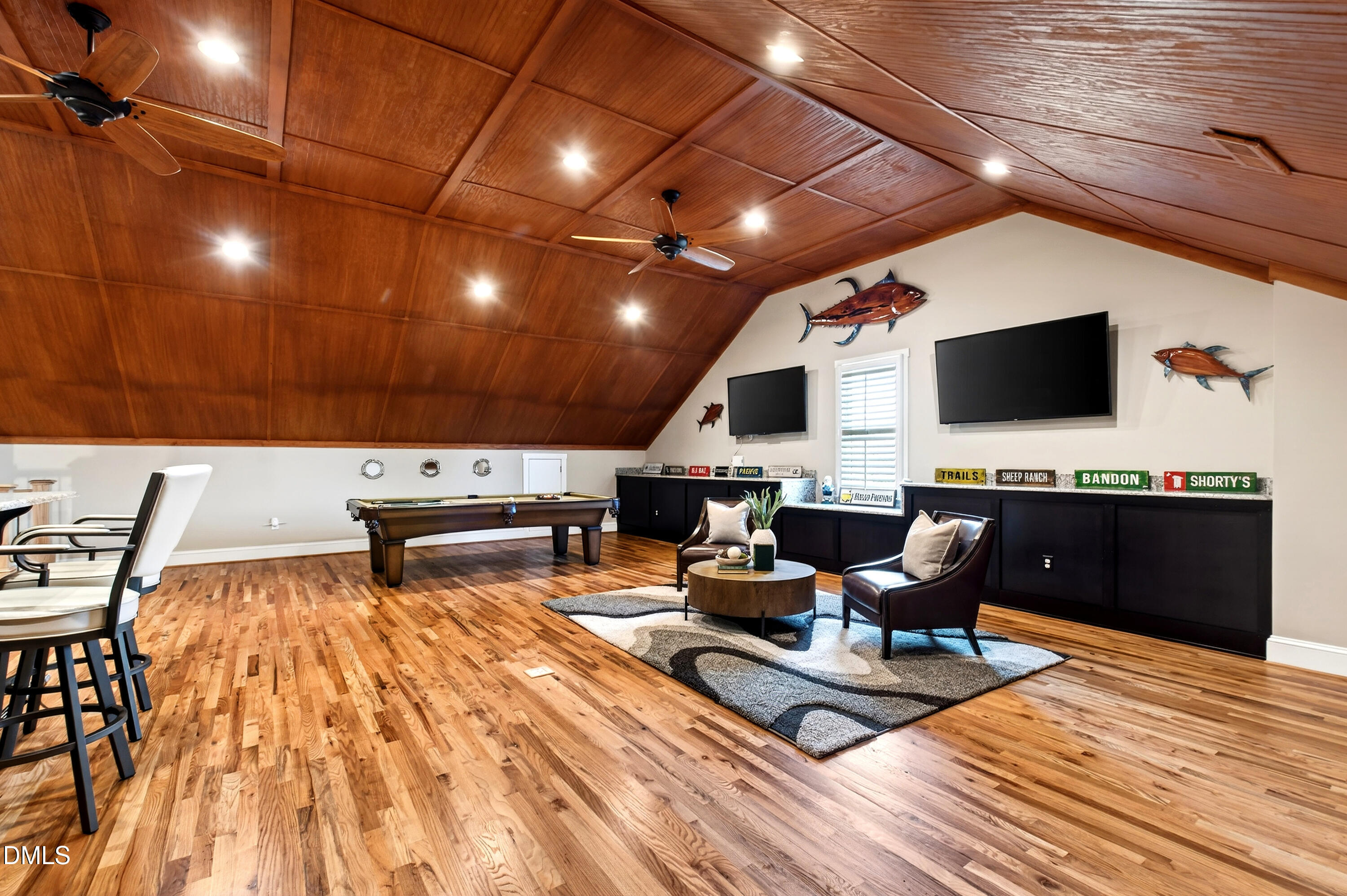 415 Trotting Trail