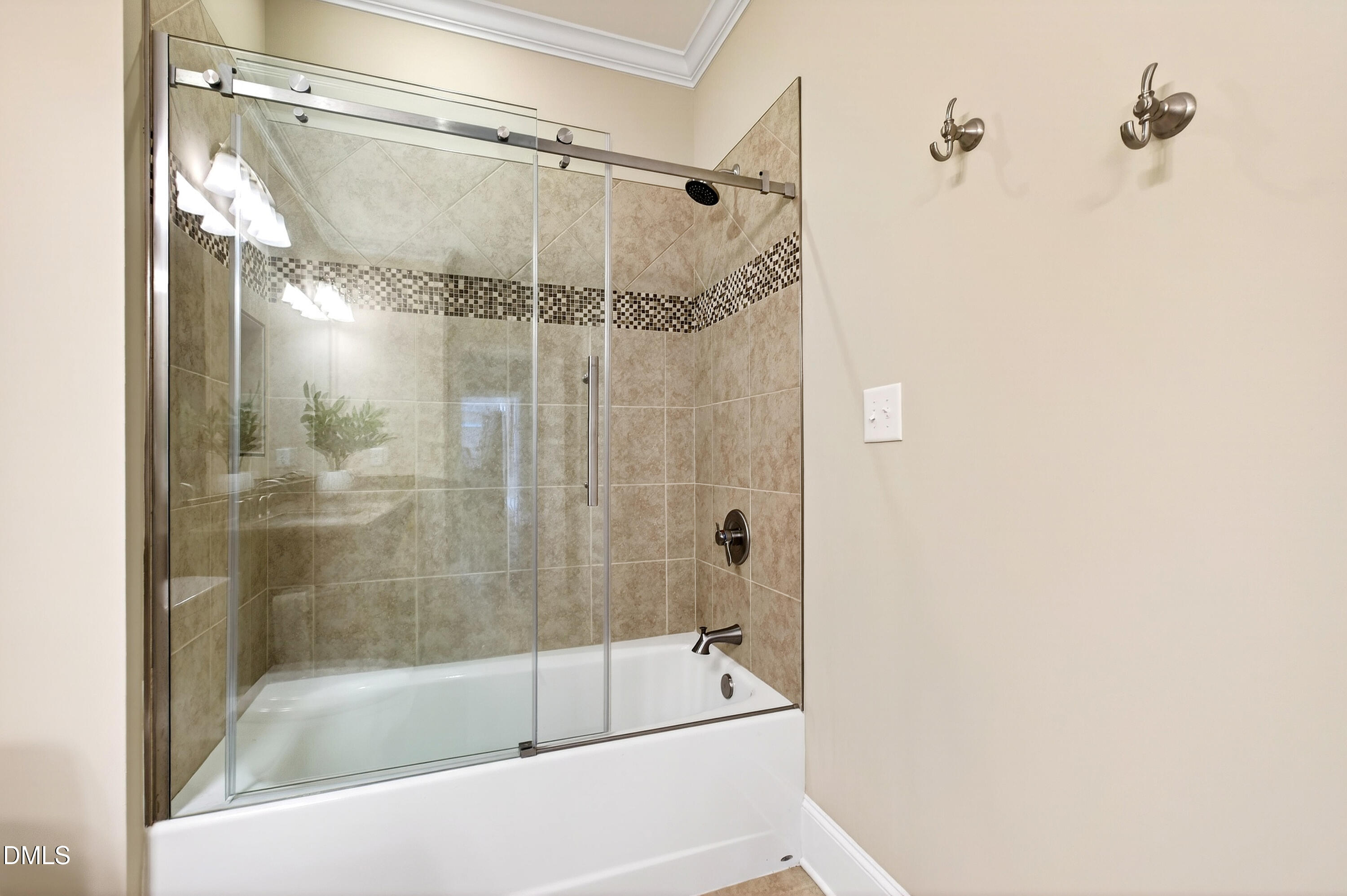 415 Trotting Trail