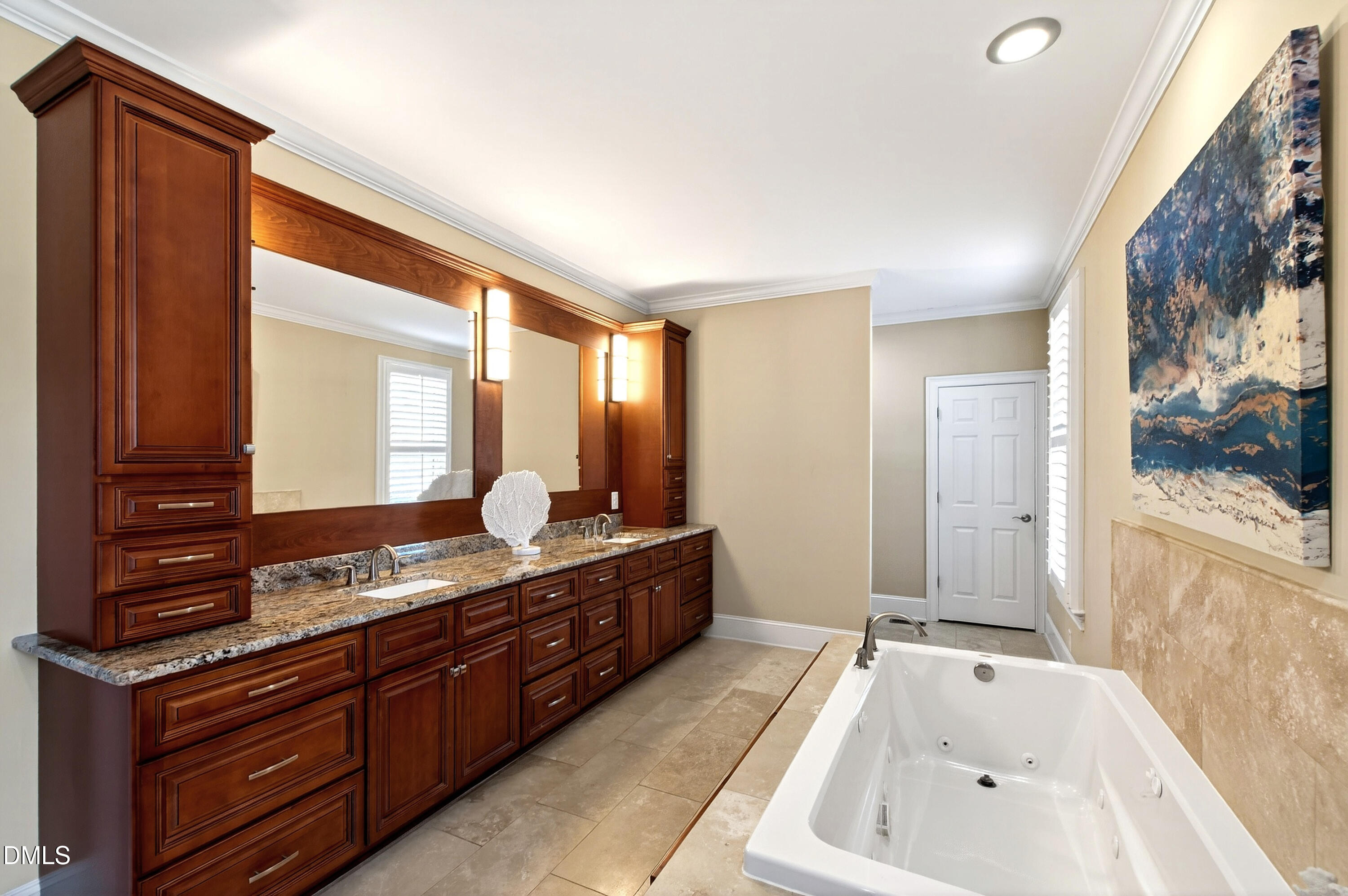 415 Trotting Trail