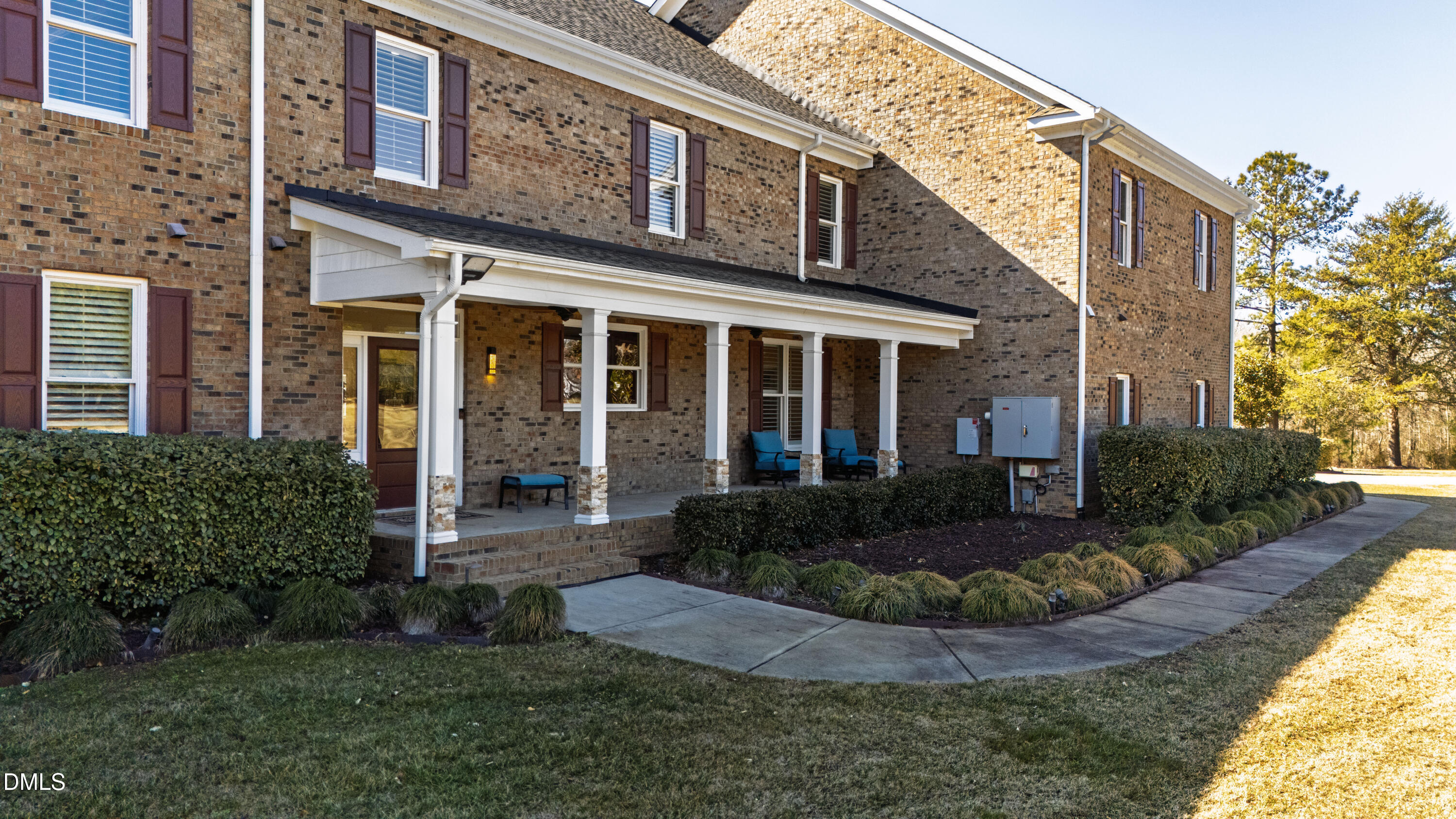 415 Trotting Trail
