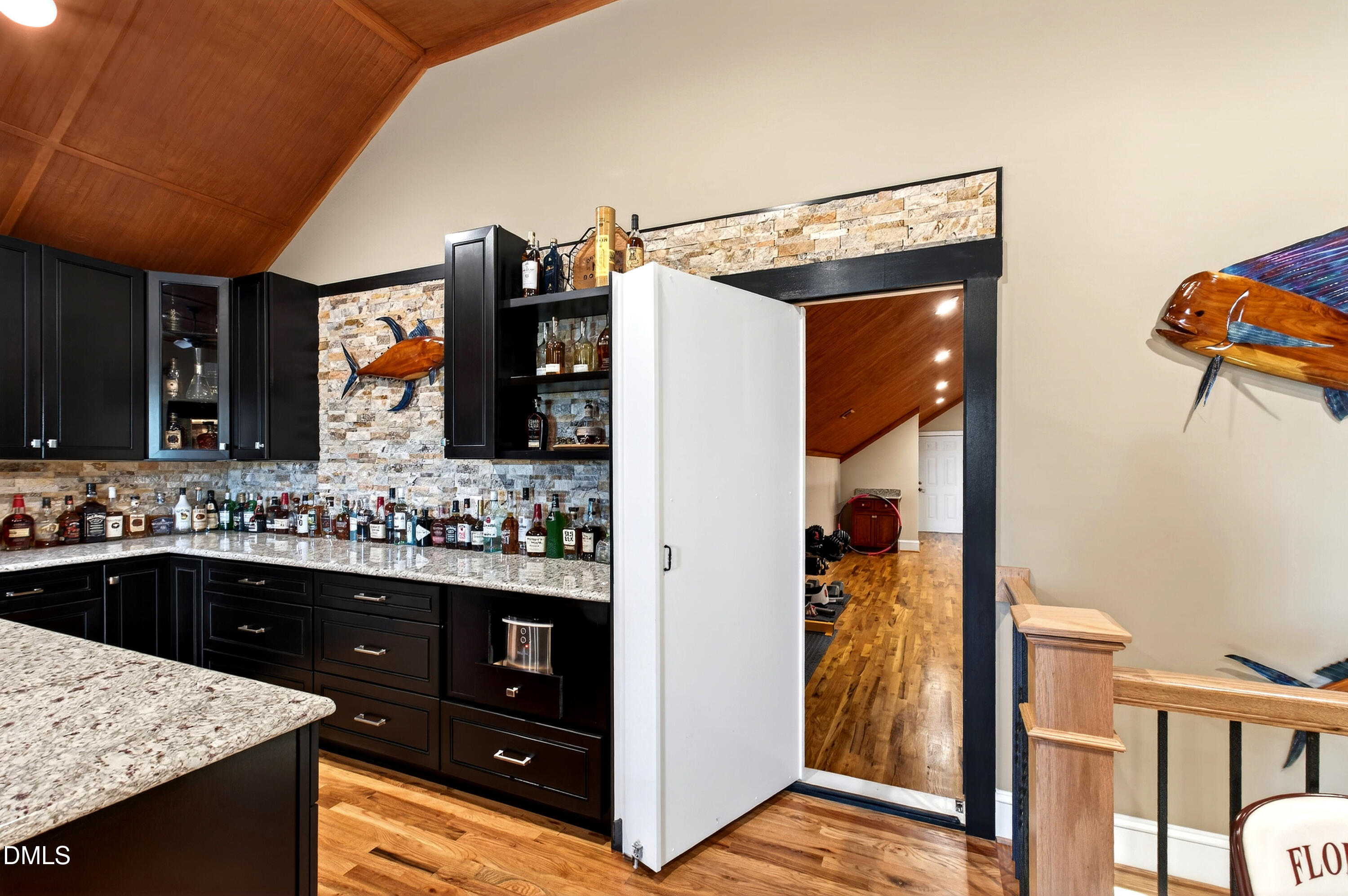415 Trotting Trail