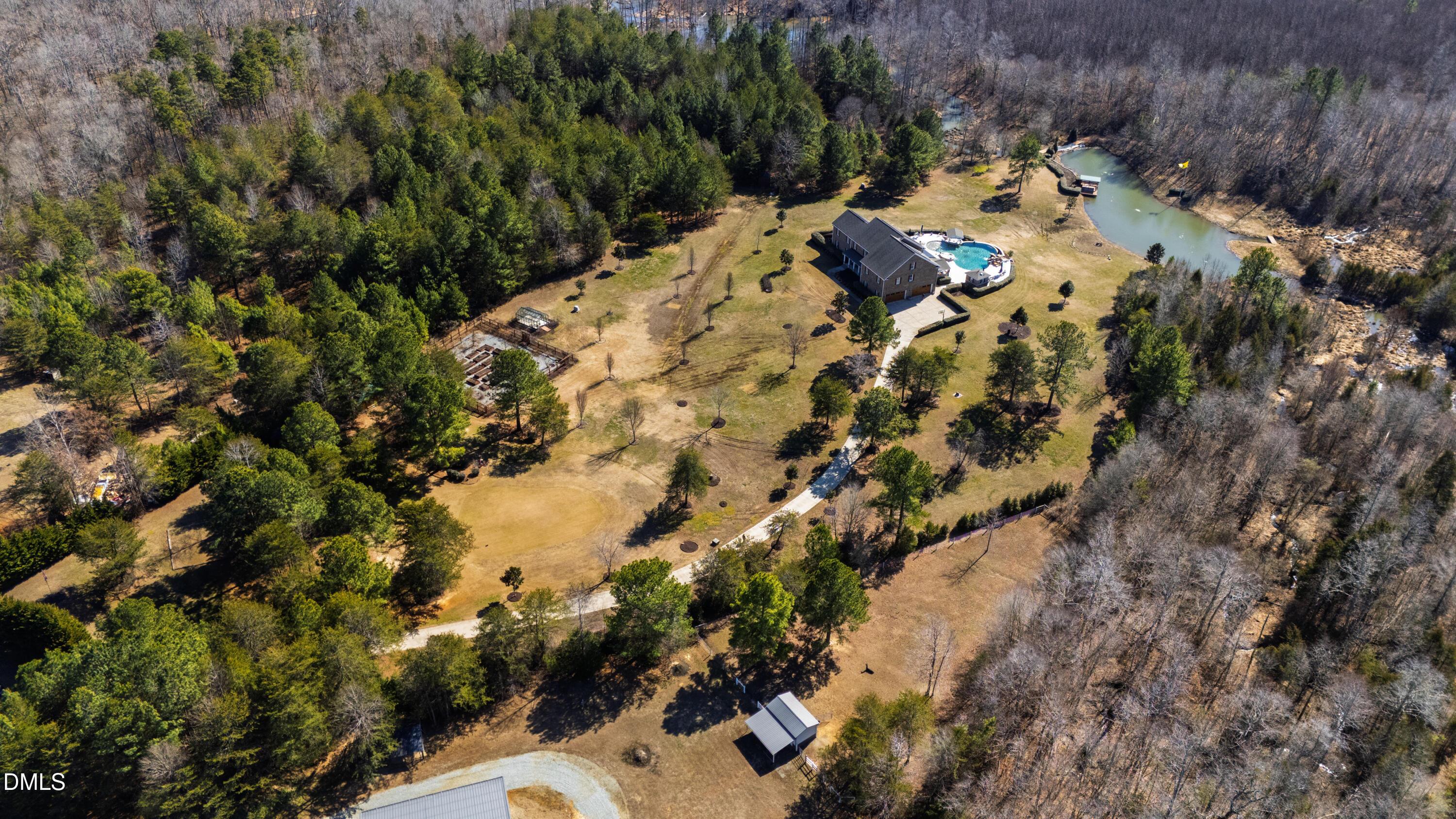 415 Trotting Trail