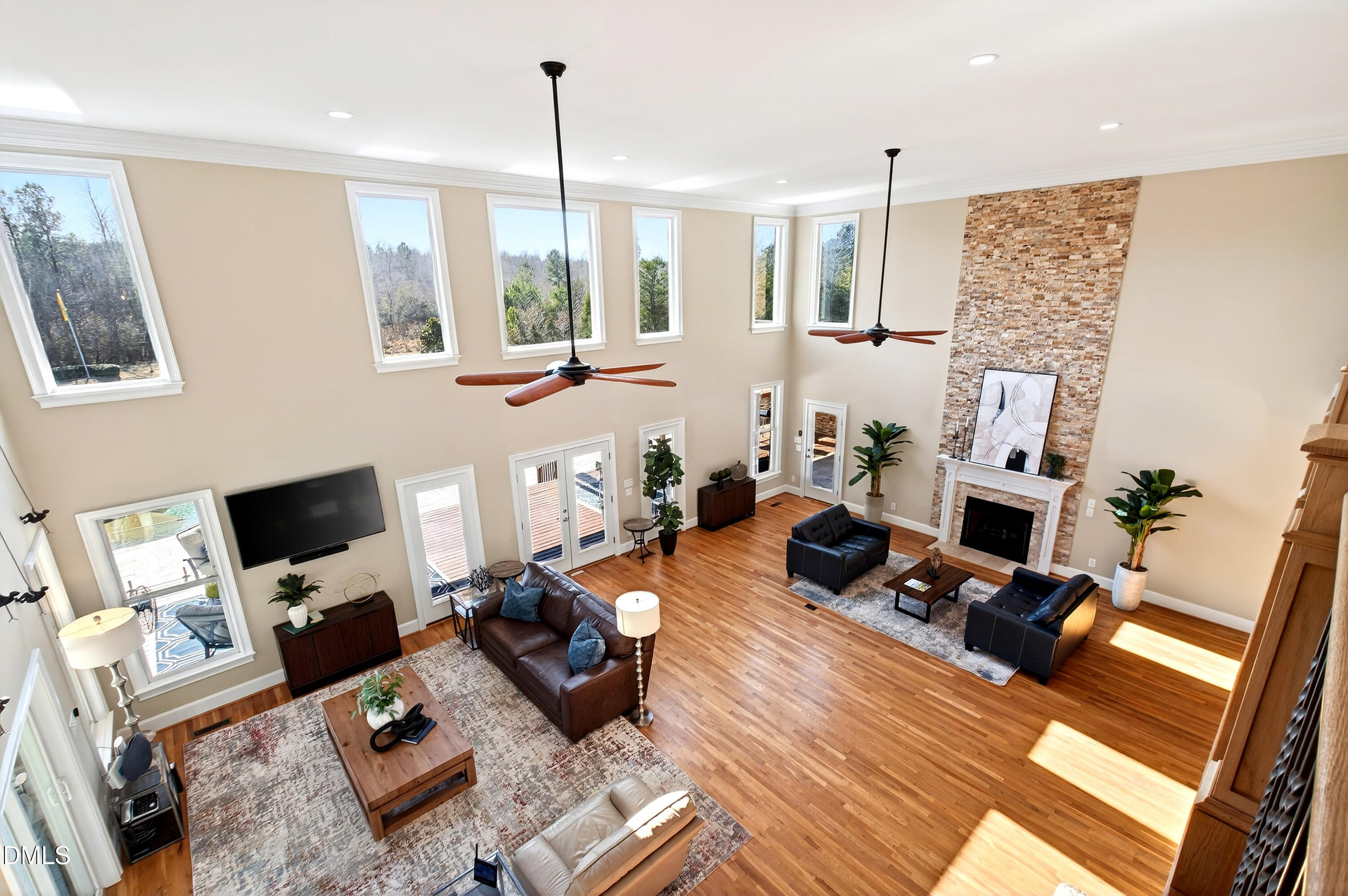 415 Trotting Trail
