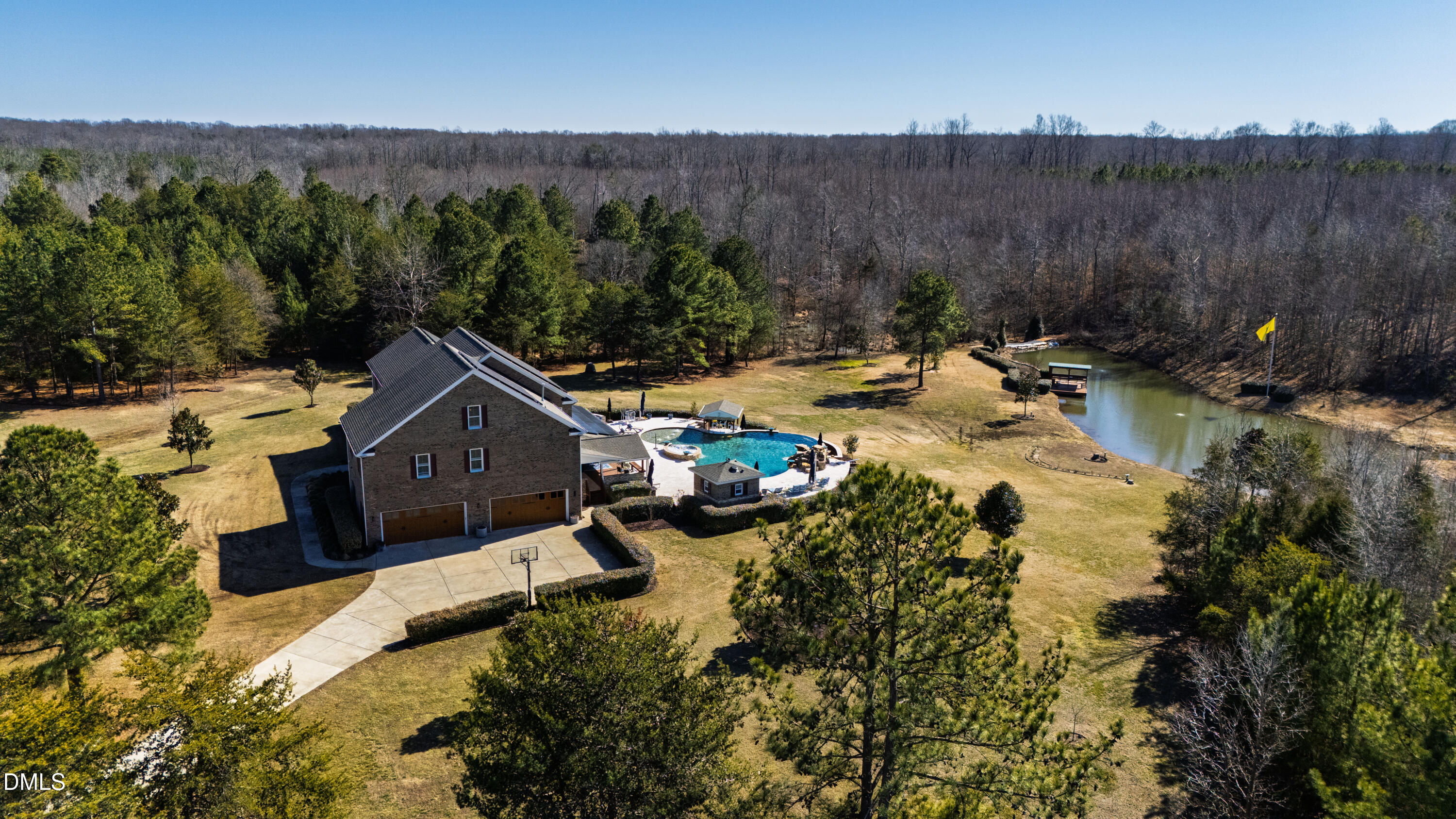 415 Trotting Trail