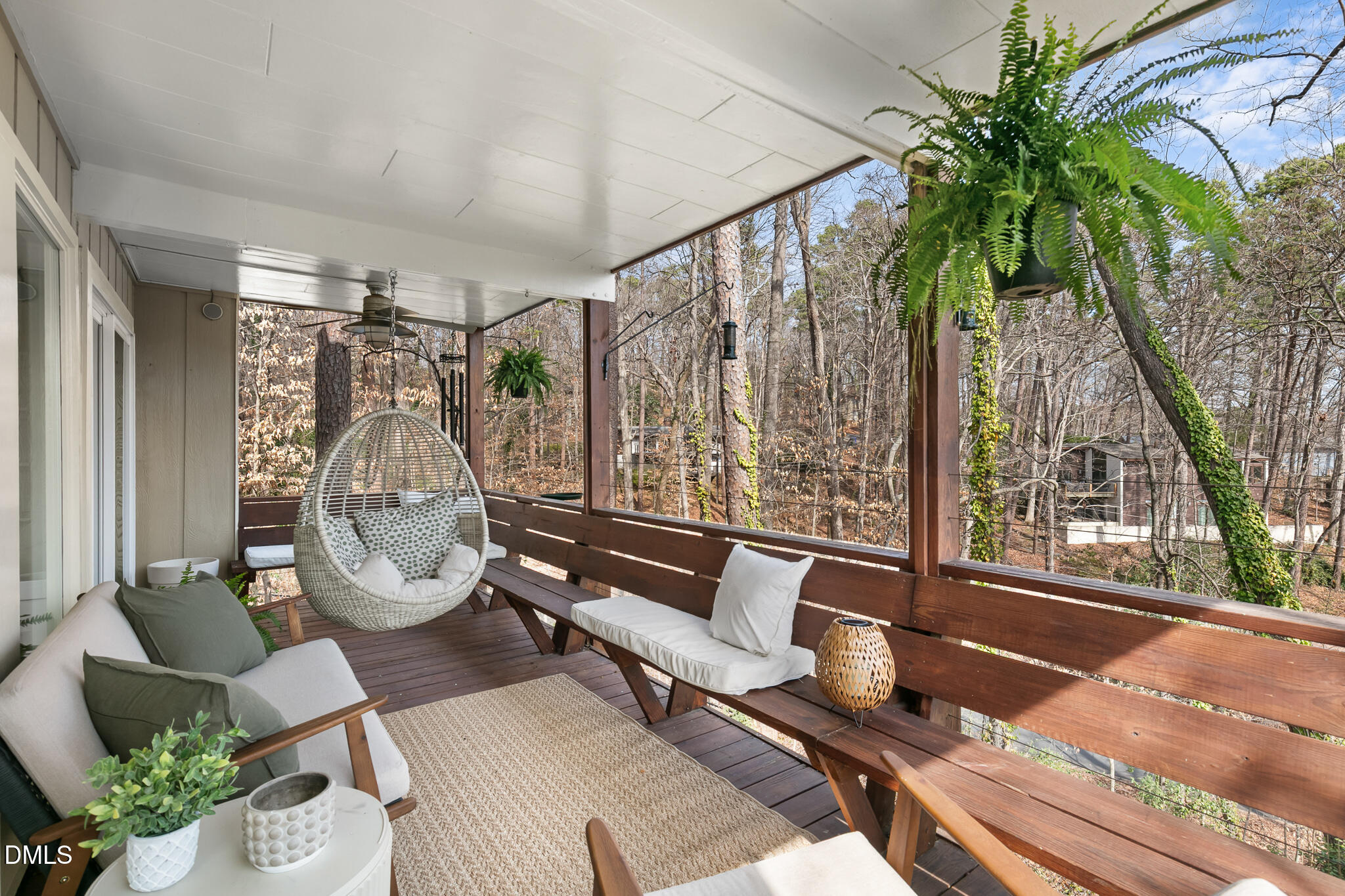 211 Glenhill Lane