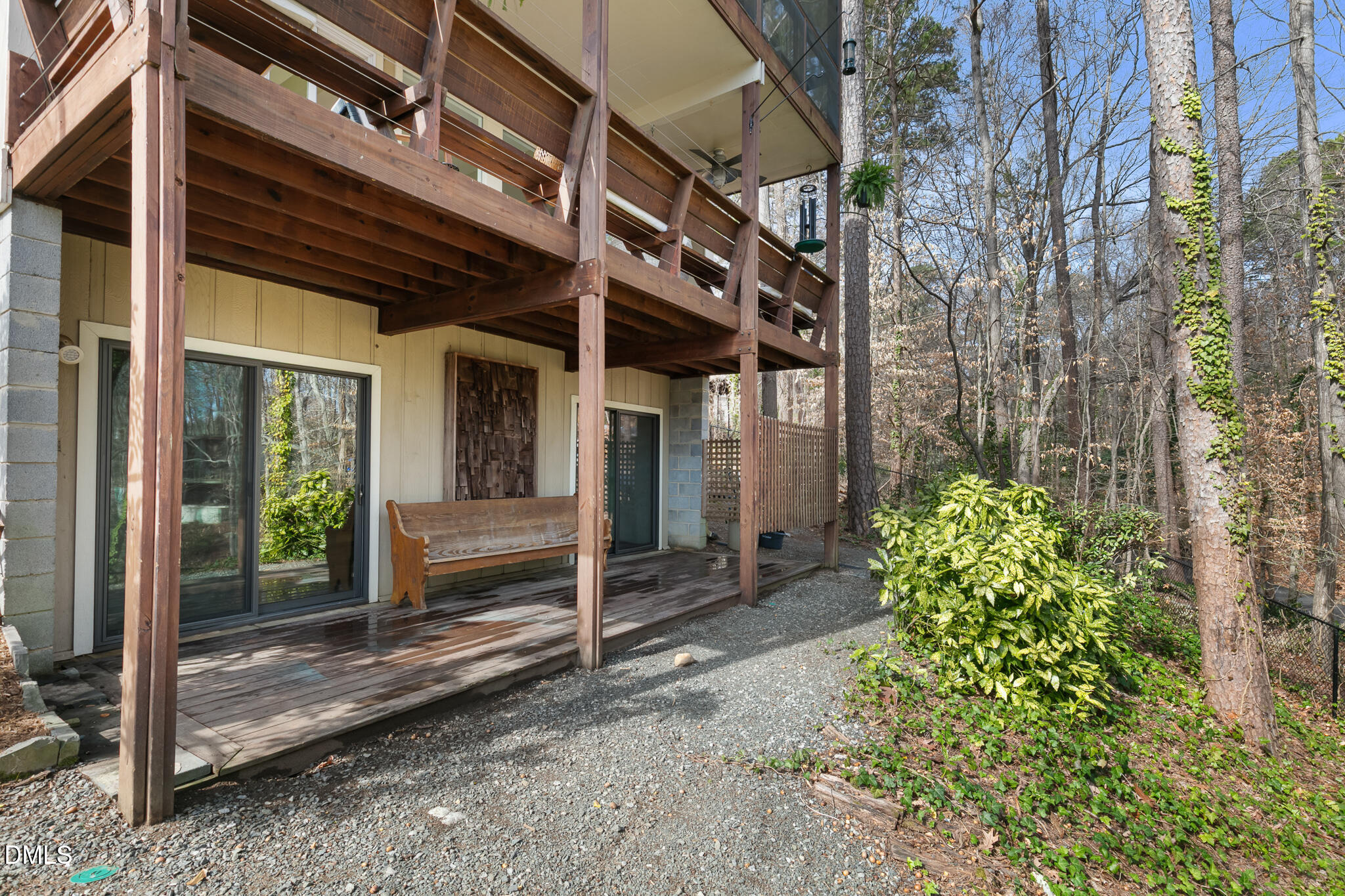 211 Glenhill Lane