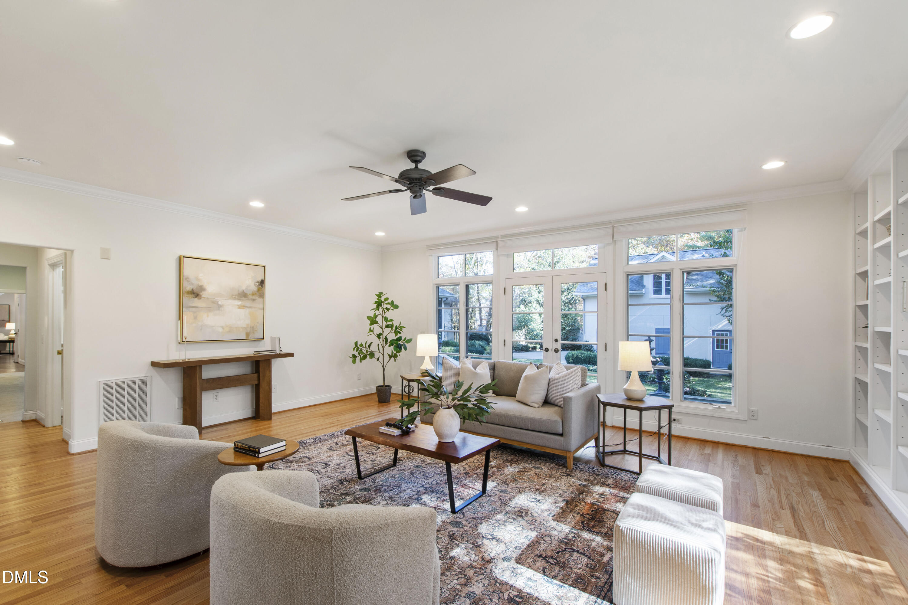 108 Chimeneas Place