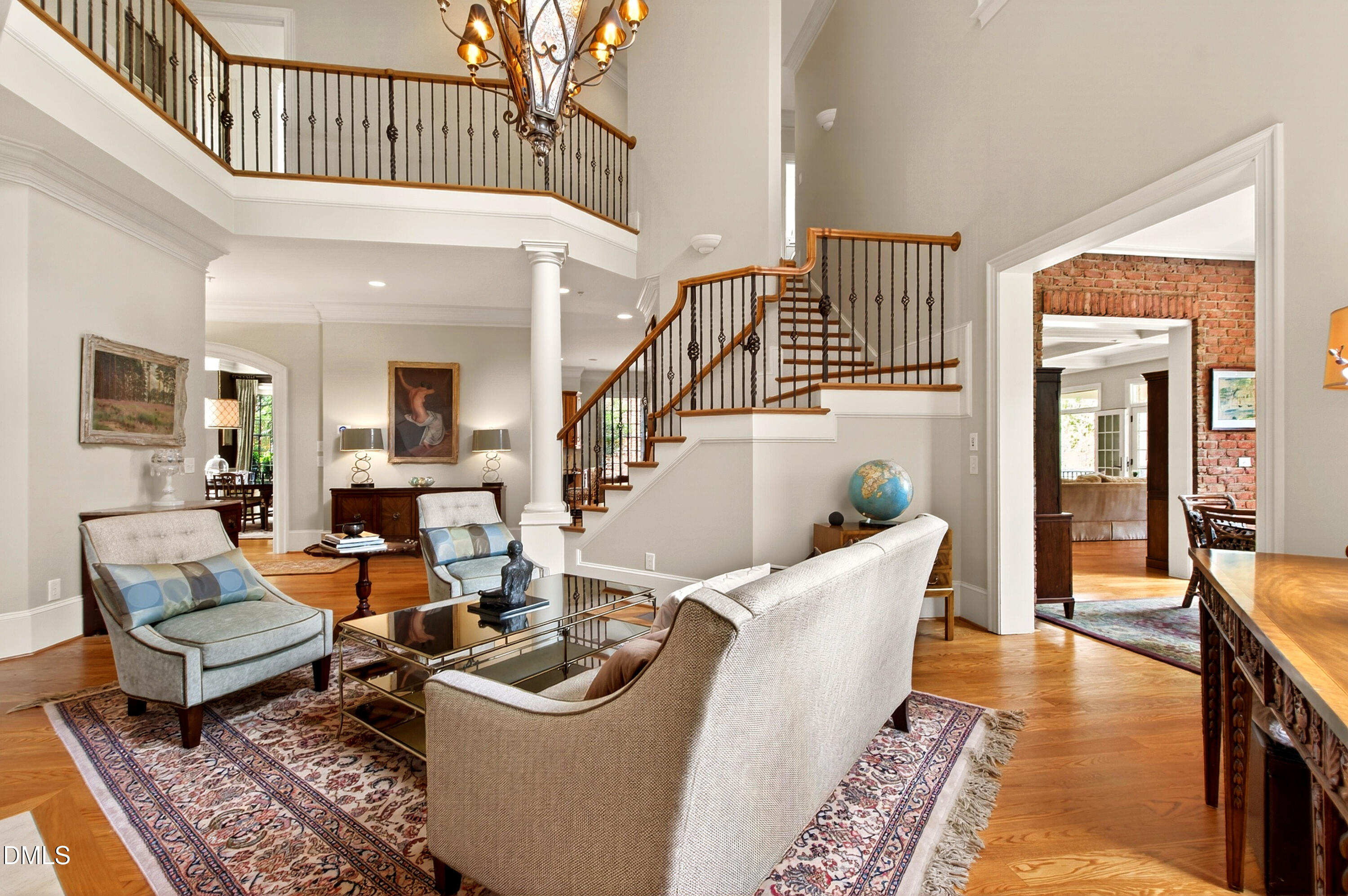 319 Circle Park Place