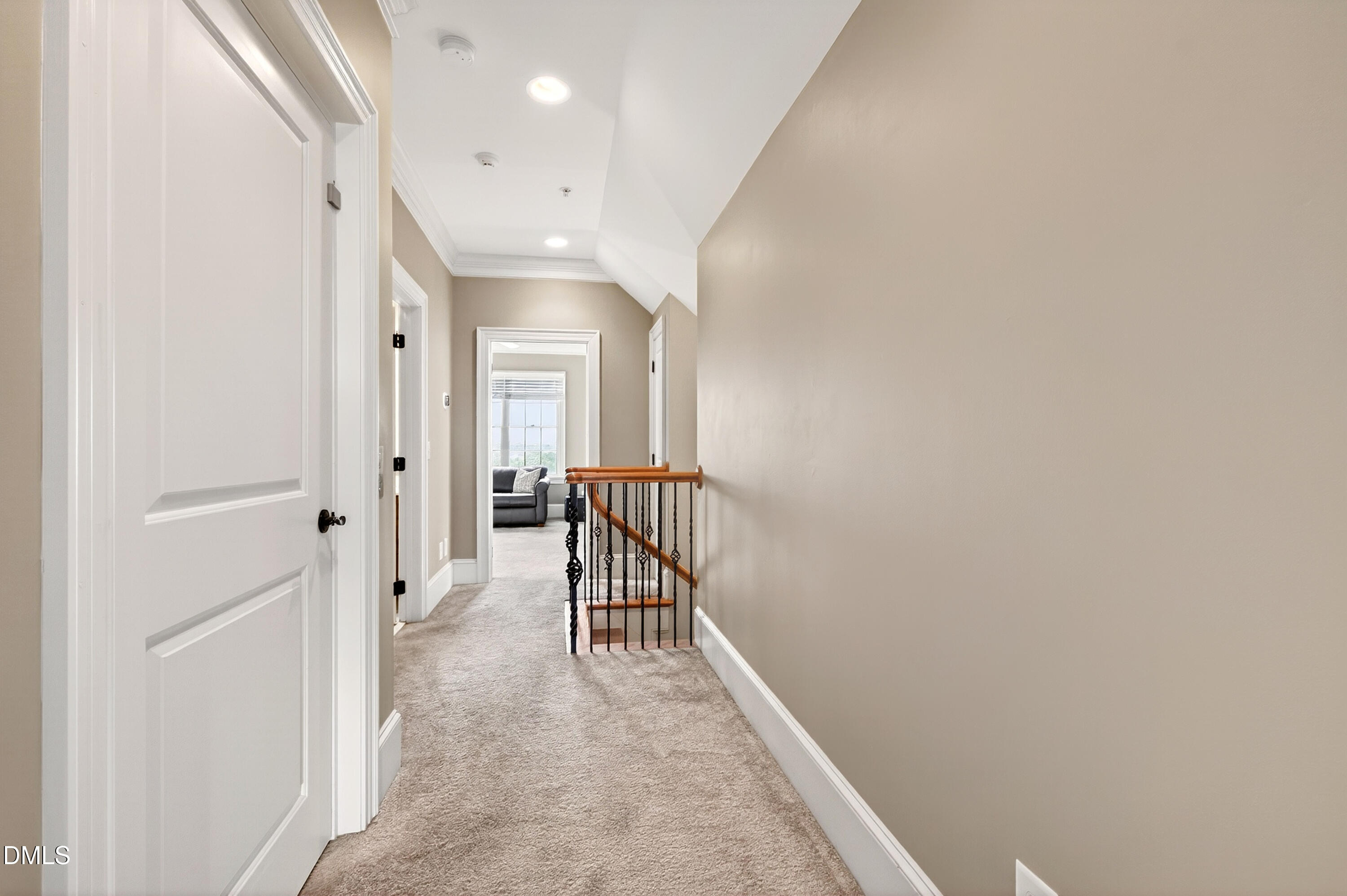 319 Circle Park Place