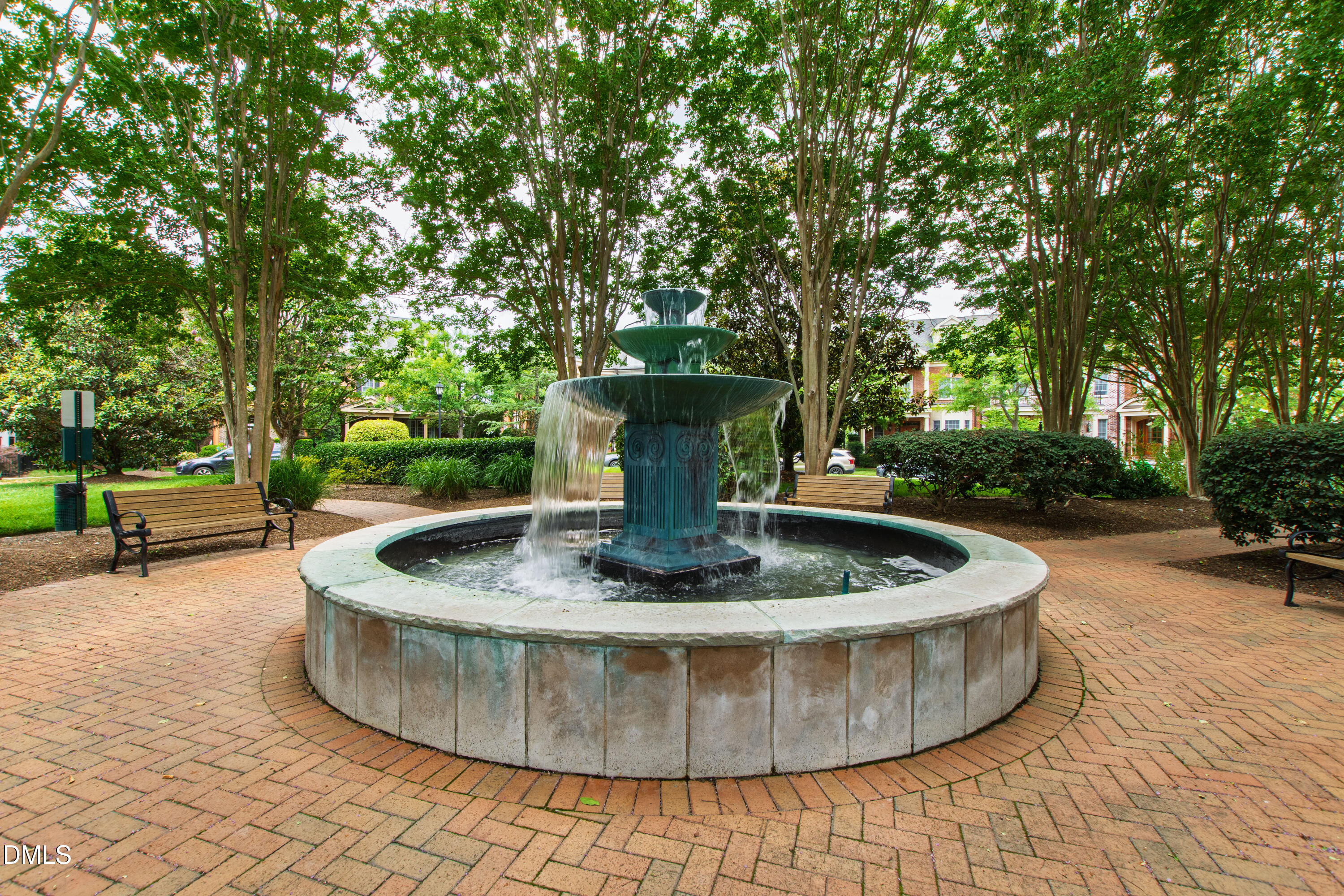 319 Circle Park Place