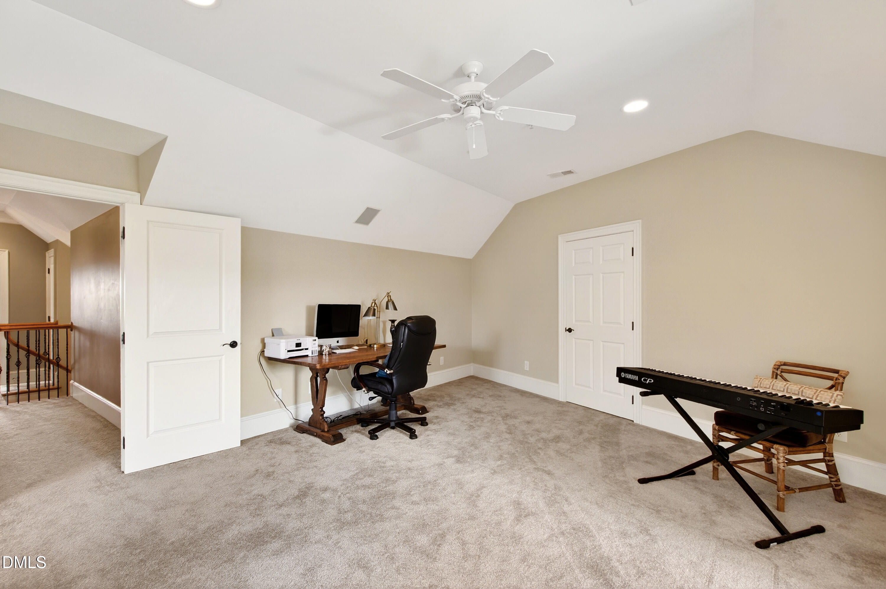 319 Circle Park Place