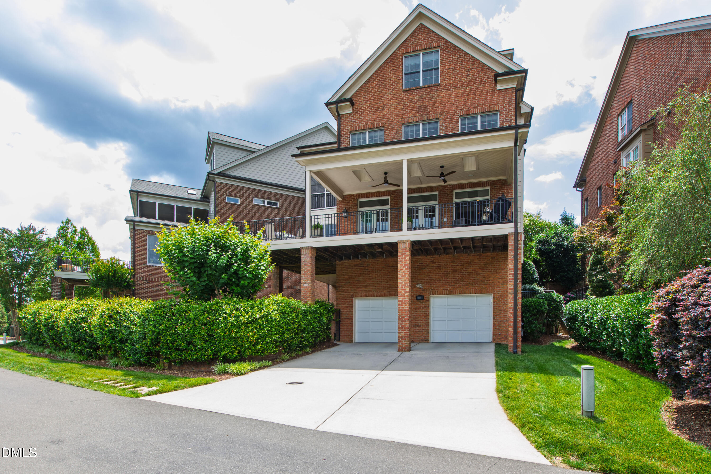 319 Circle Park Place