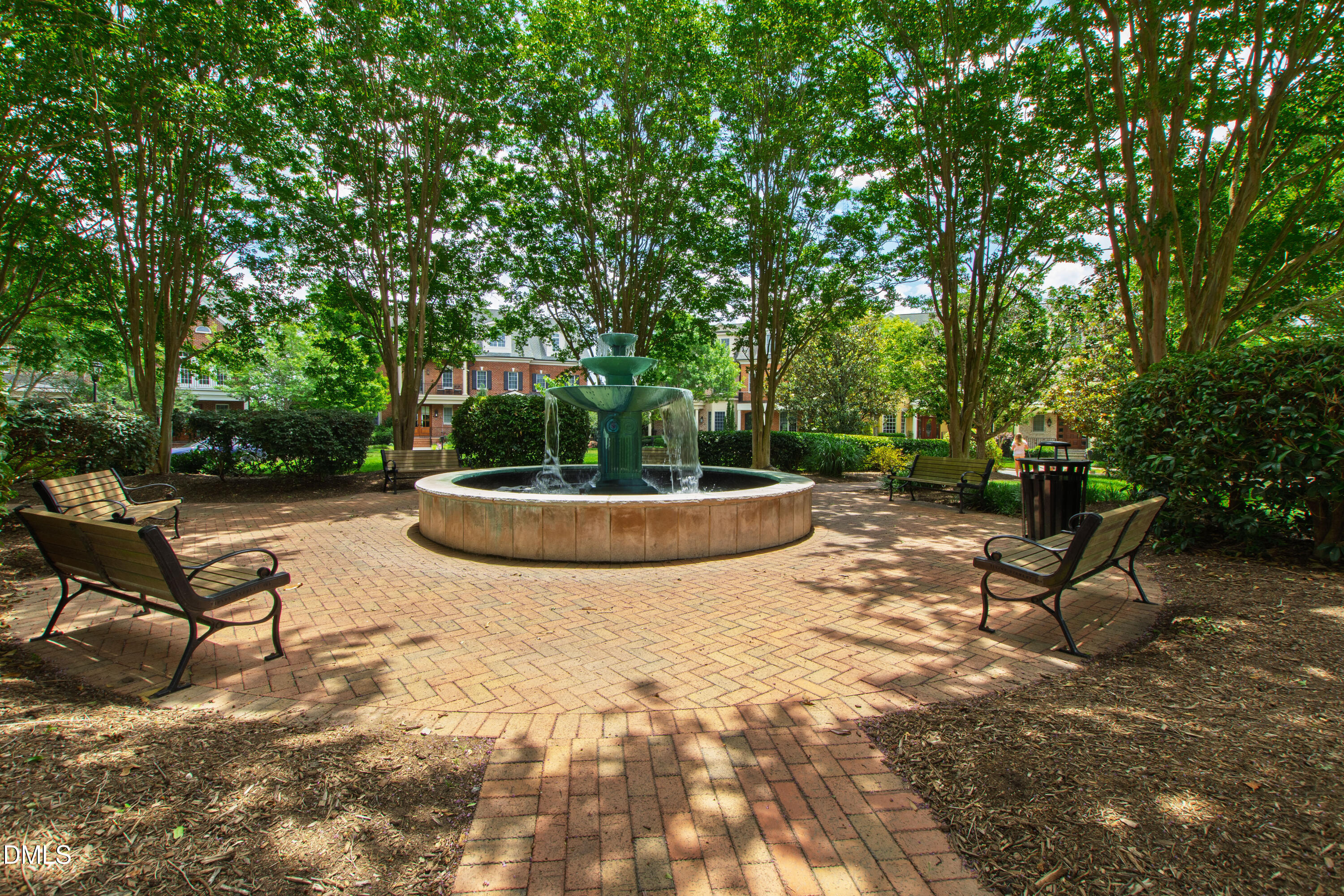 319 Circle Park Place