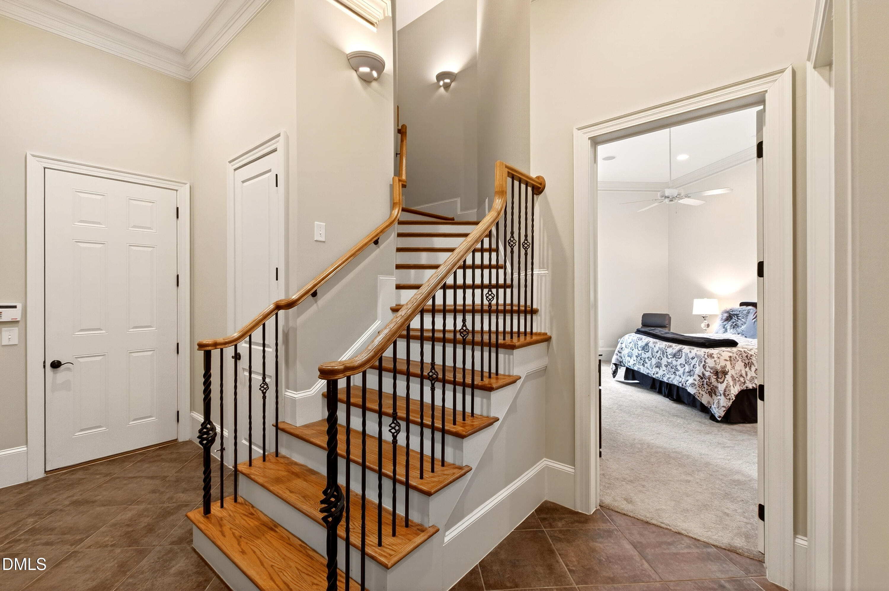 319 Circle Park Place