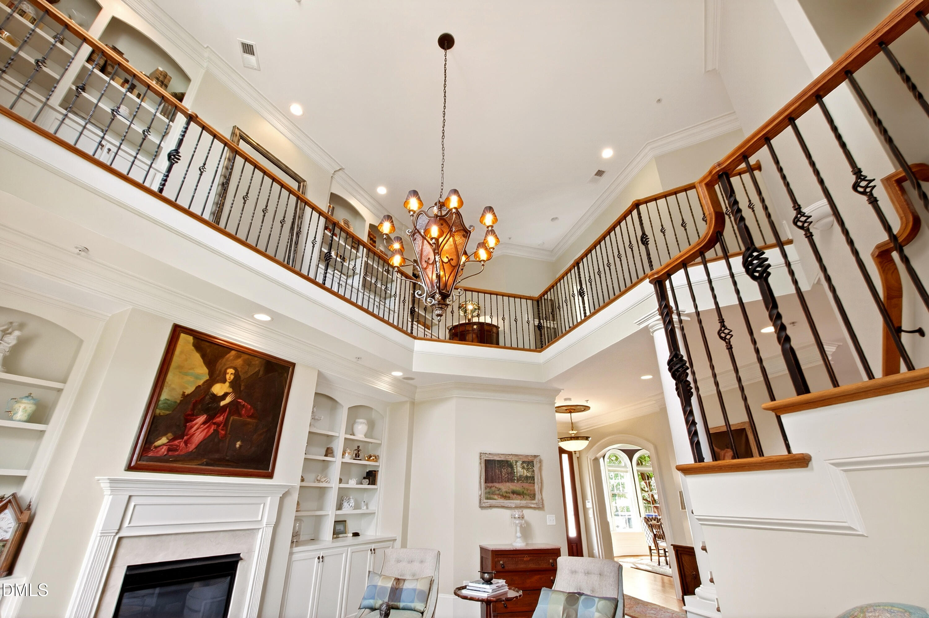 319 Circle Park Place