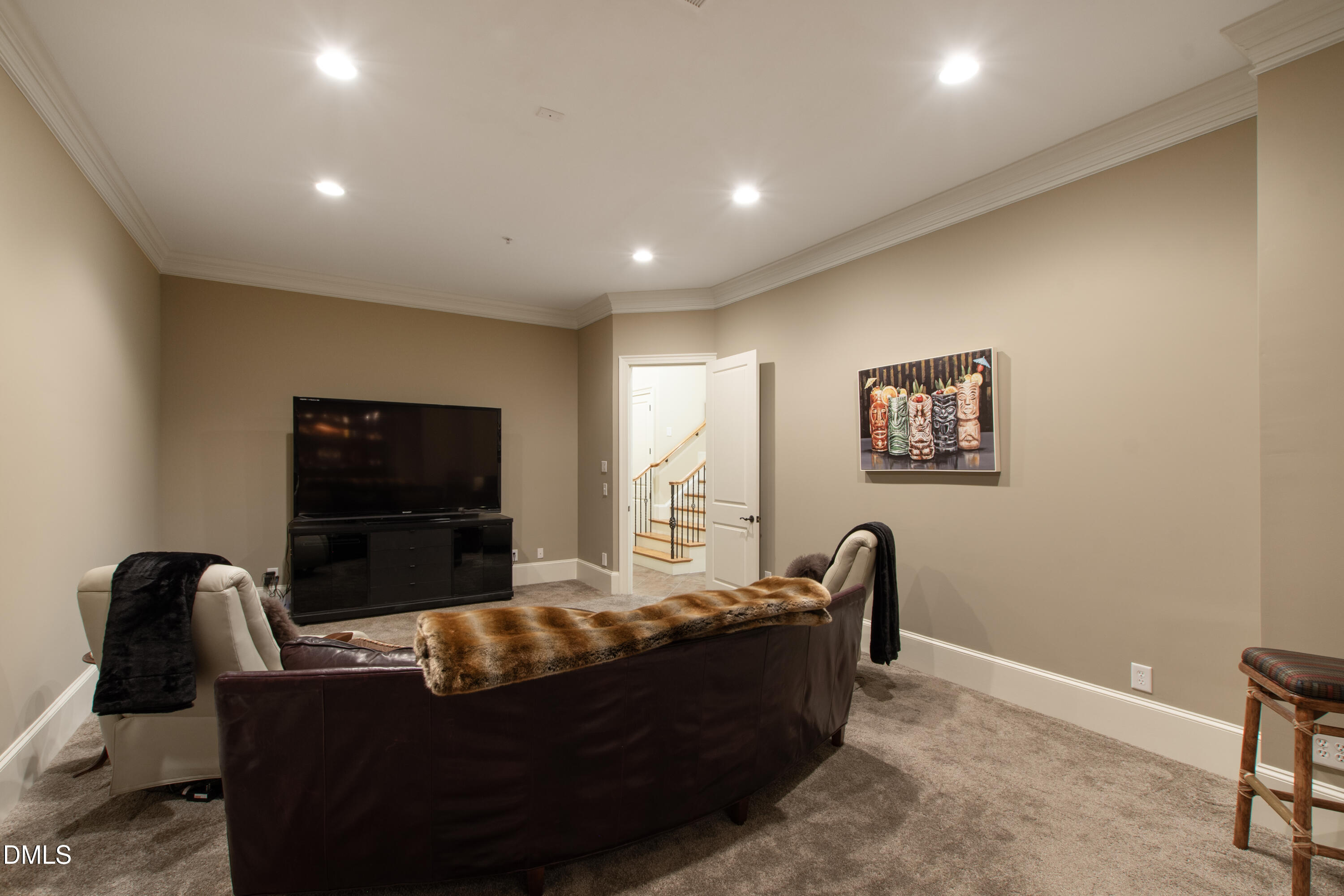 319 Circle Park Place