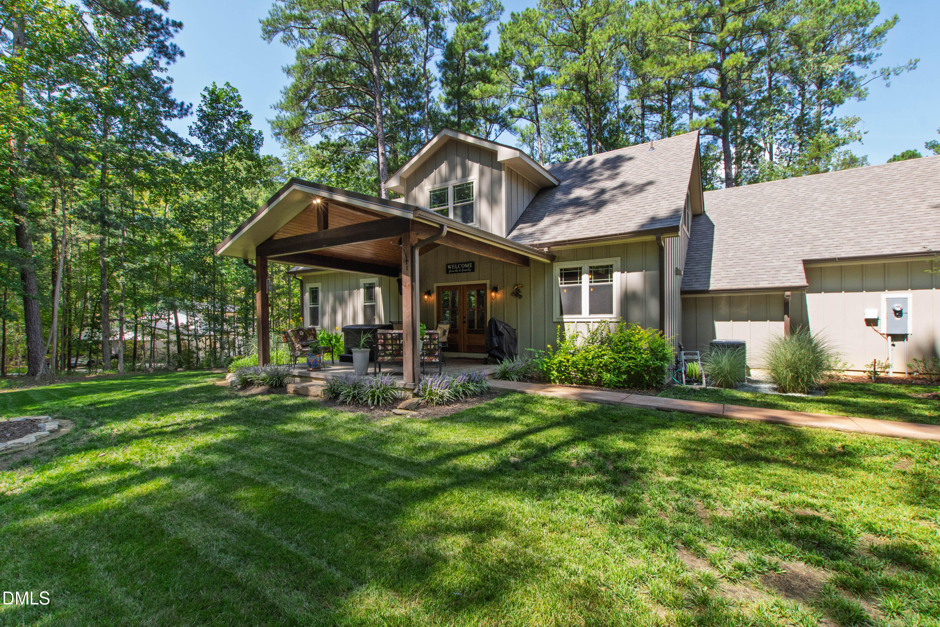 2560 New Hope Drive