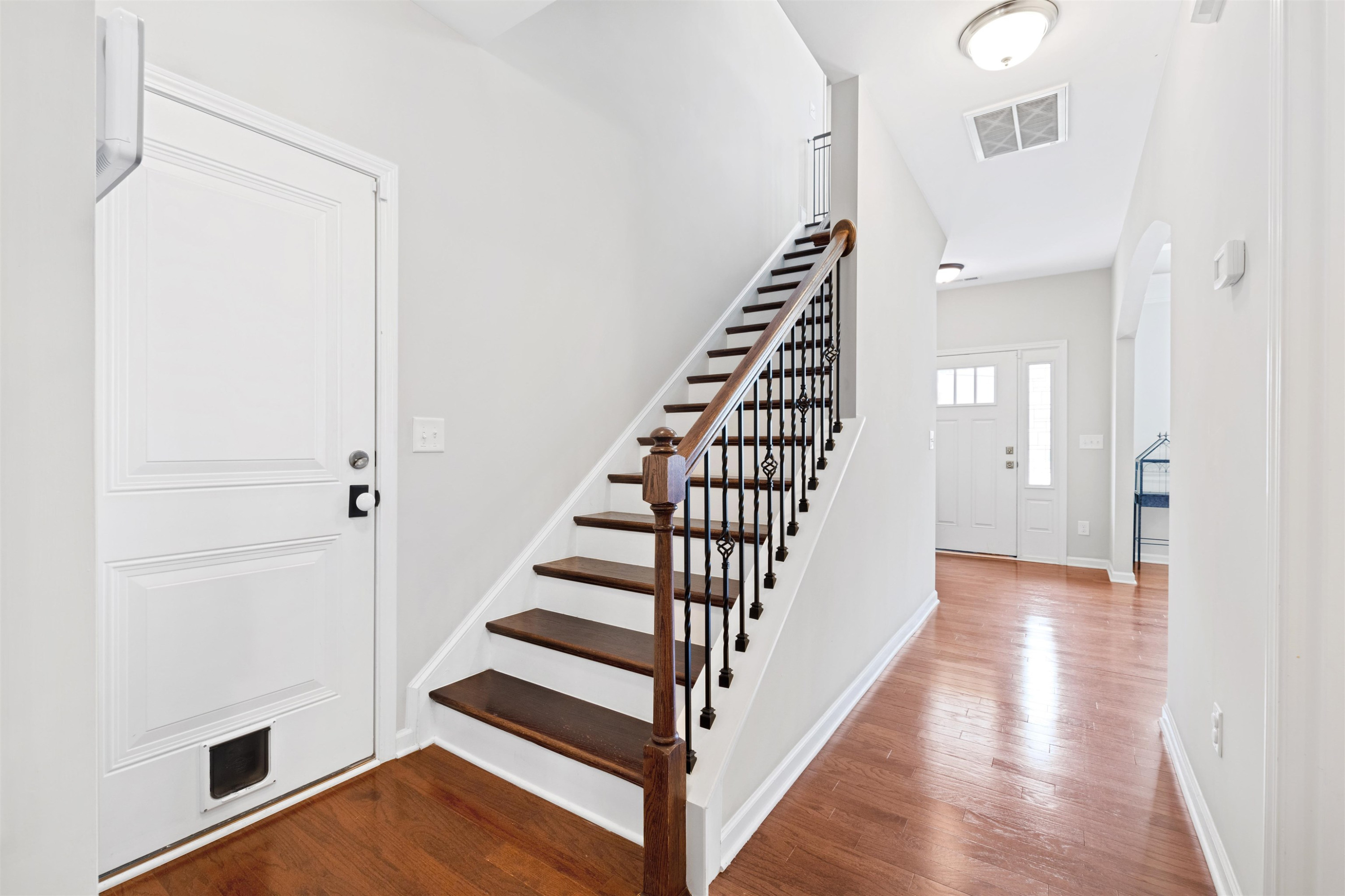 103 Maple Walk Street