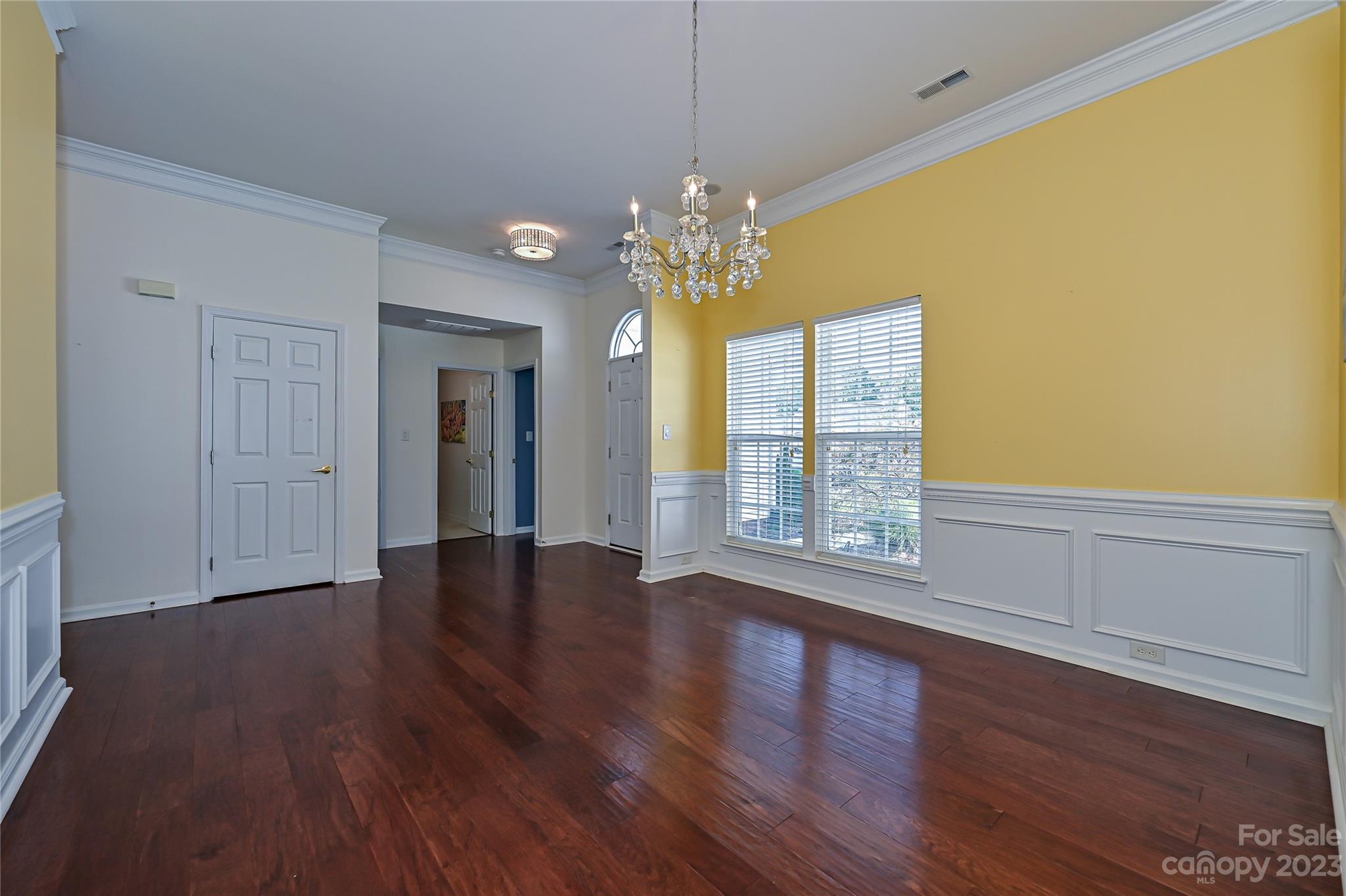 2018 Holly Villa Circle