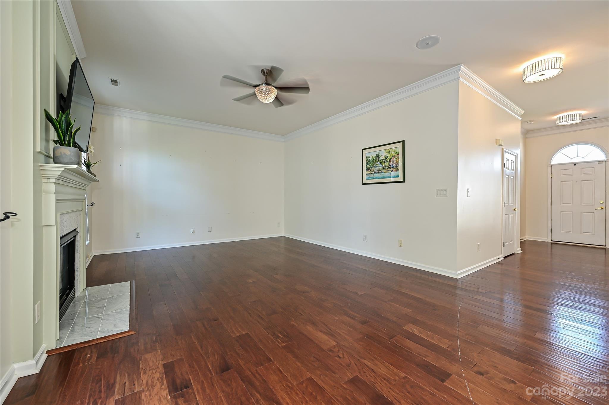 2018 Holly Villa Circle