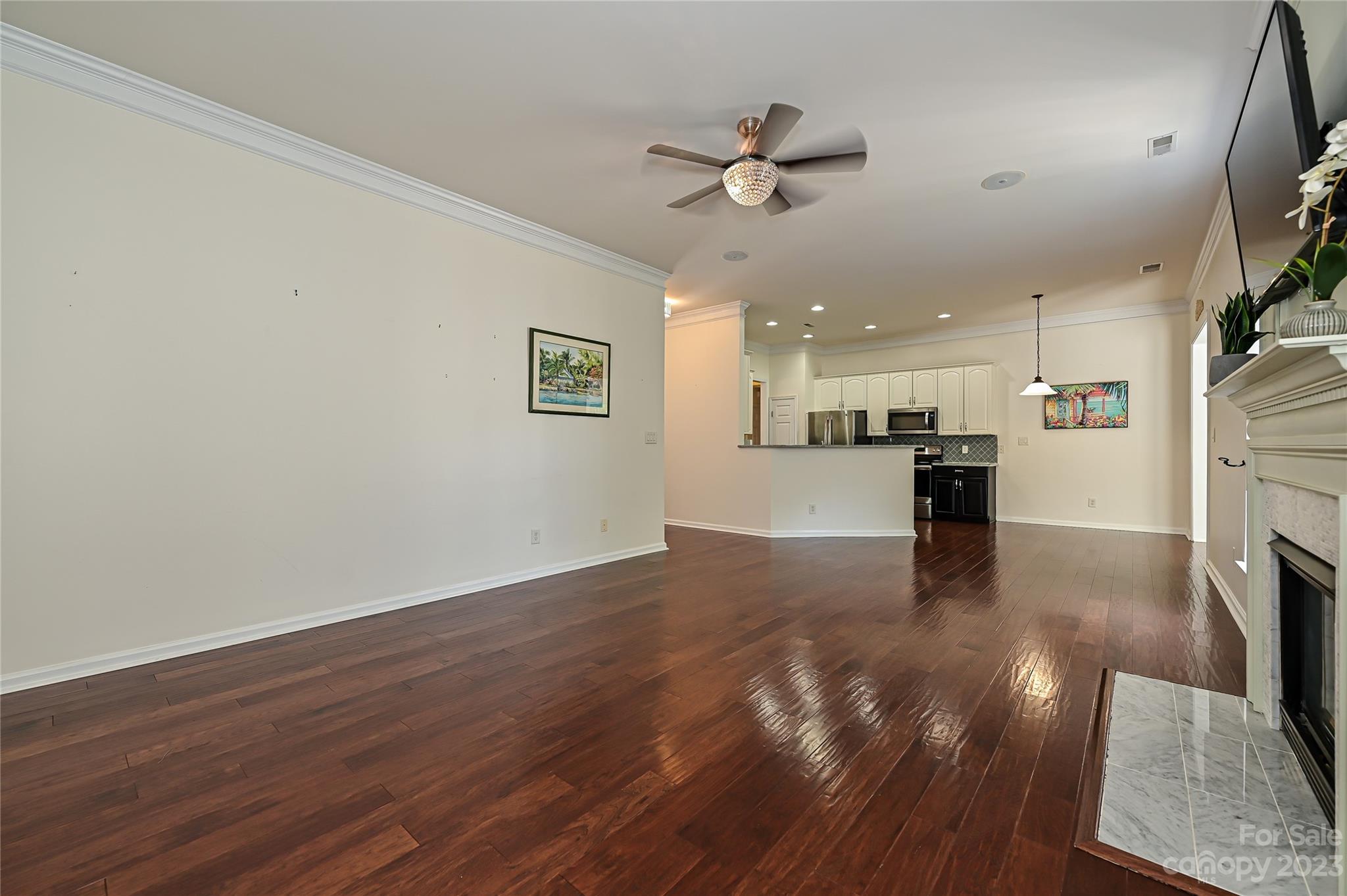 2018 Holly Villa Circle