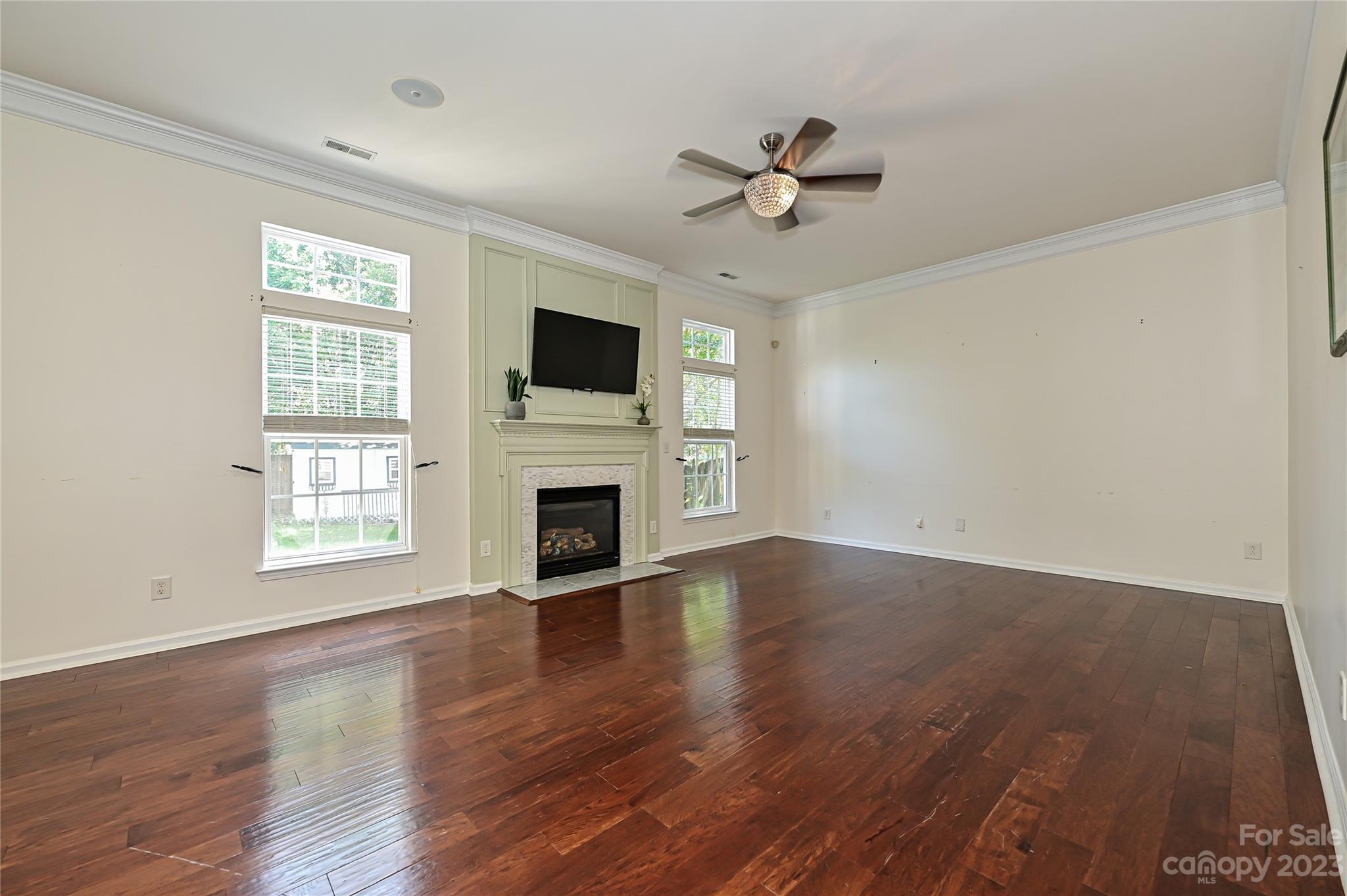 2018 Holly Villa Circle