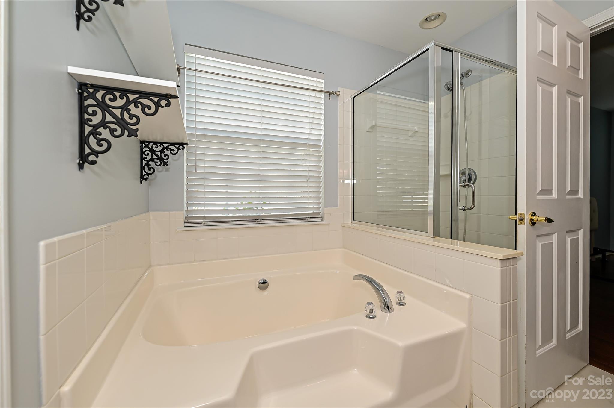 2018 Holly Villa Circle