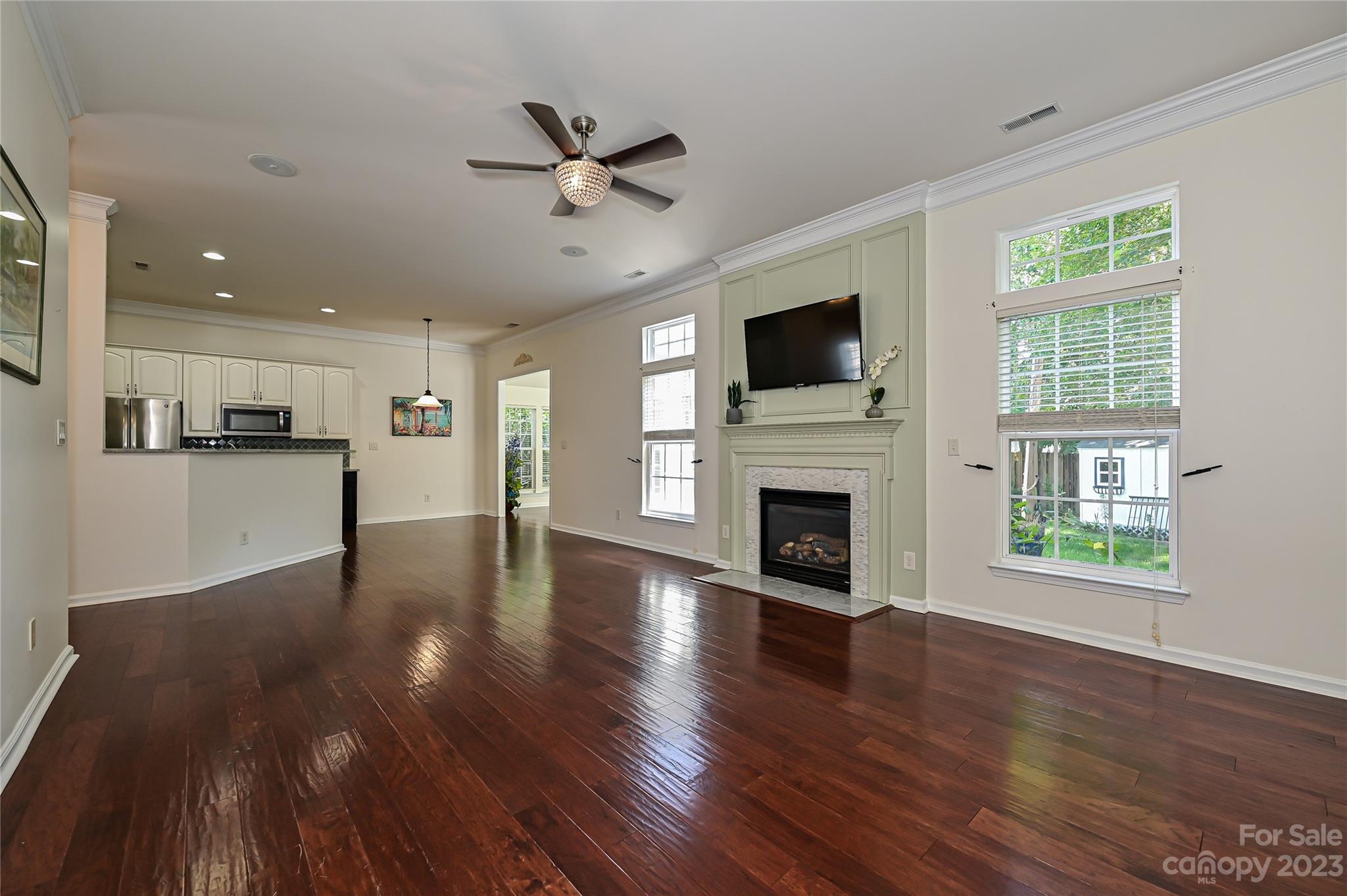 2018 Holly Villa Circle