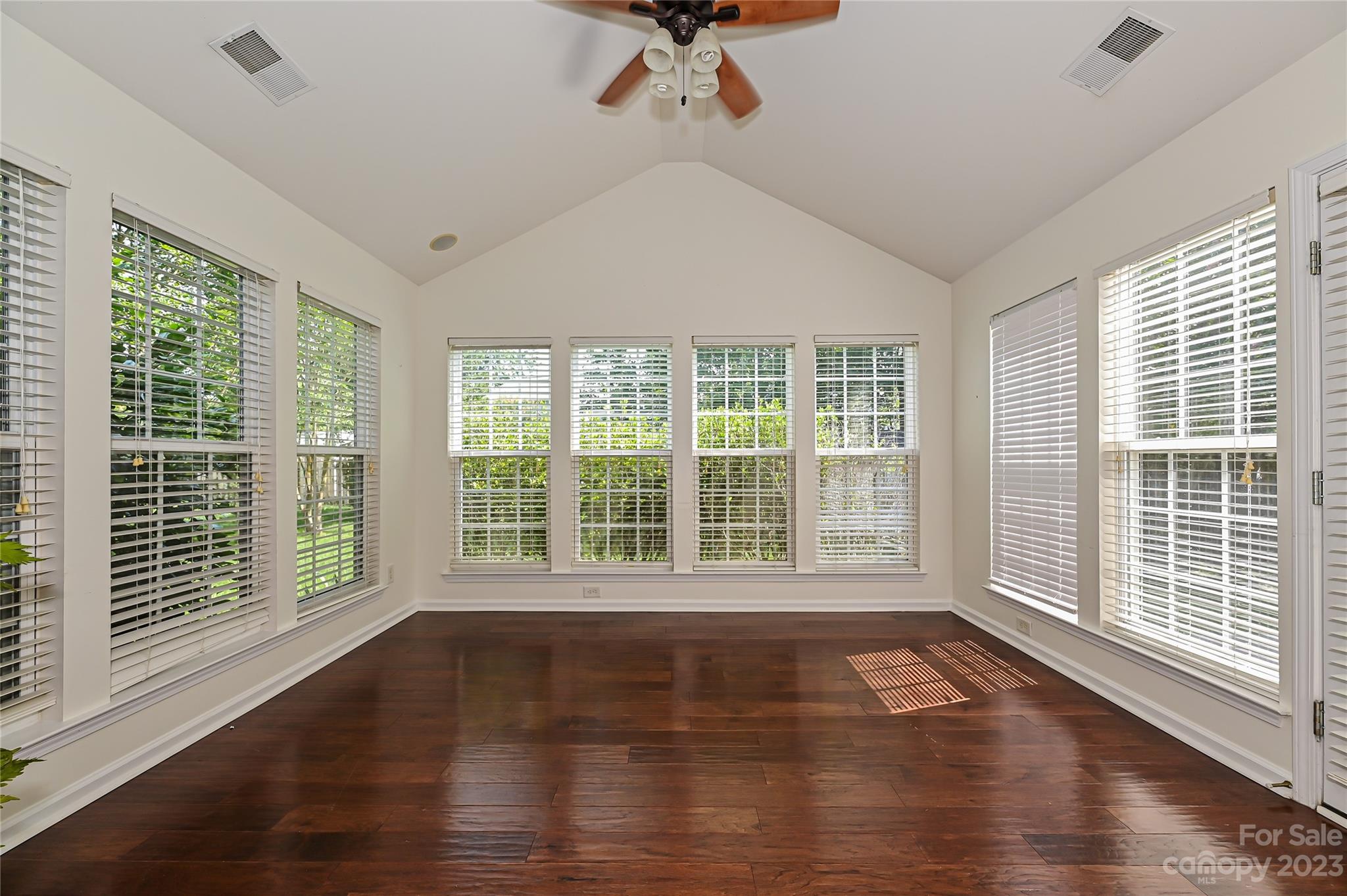 2018 Holly Villa Circle