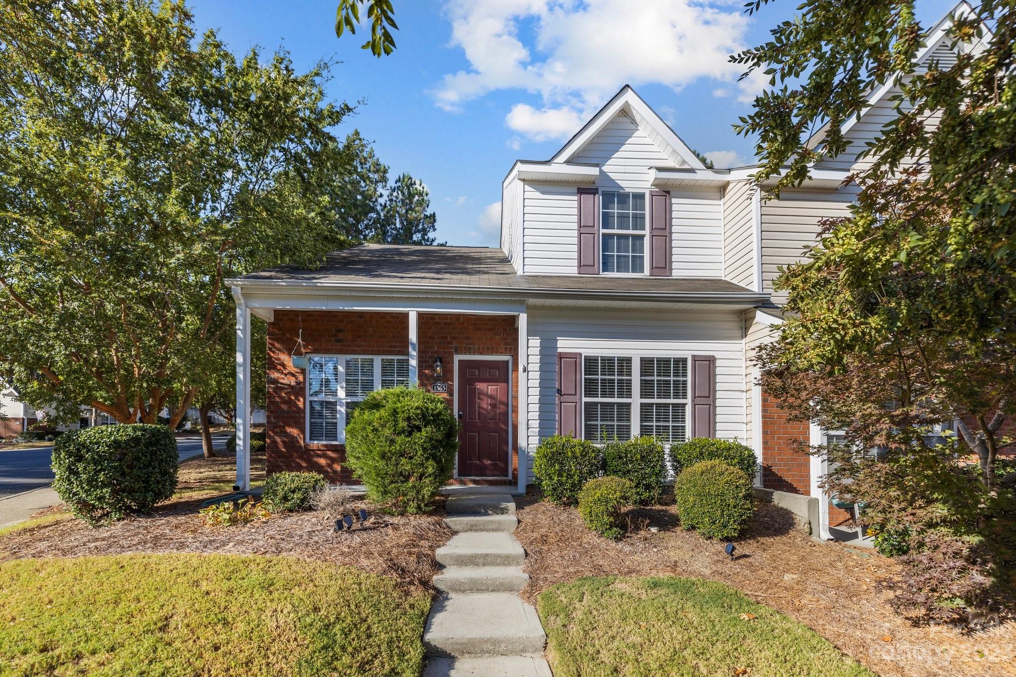 1565 Maypine Commons Way