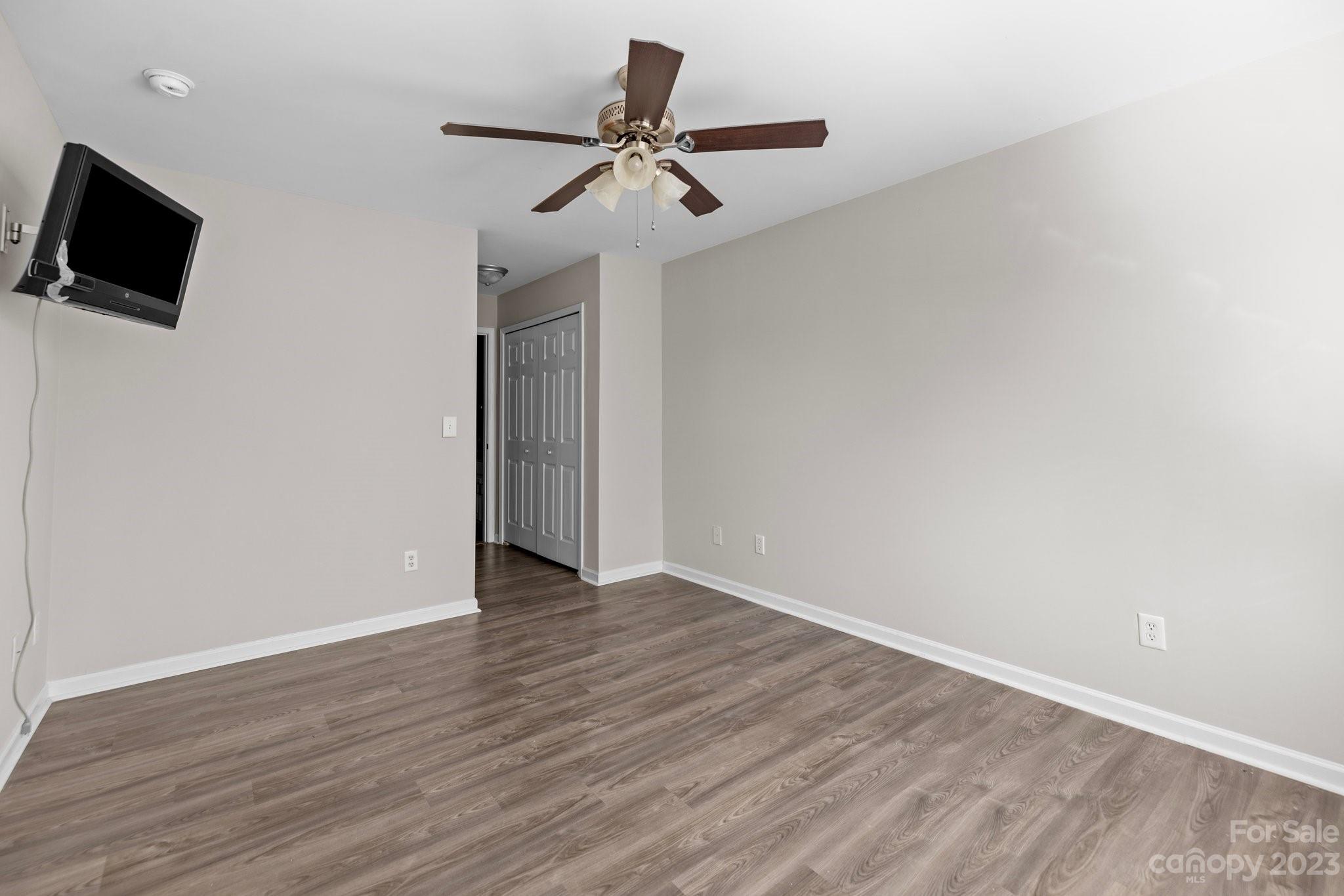 1565 Maypine Commons Way