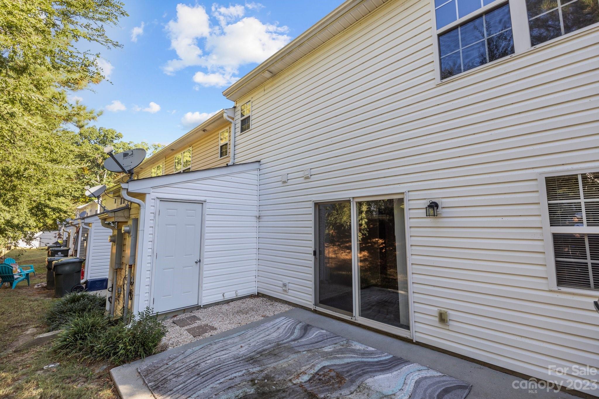 1565 Maypine Commons Way