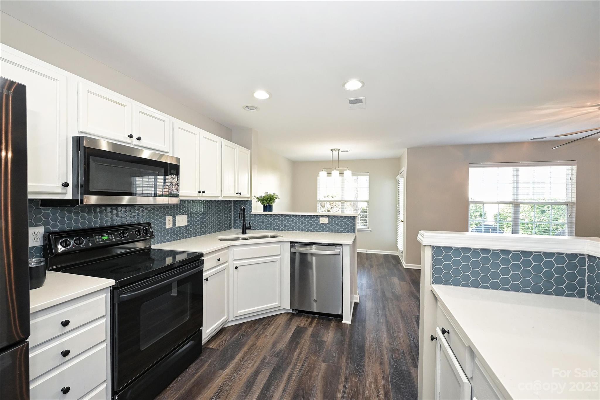 11828 Kevin Henry Place