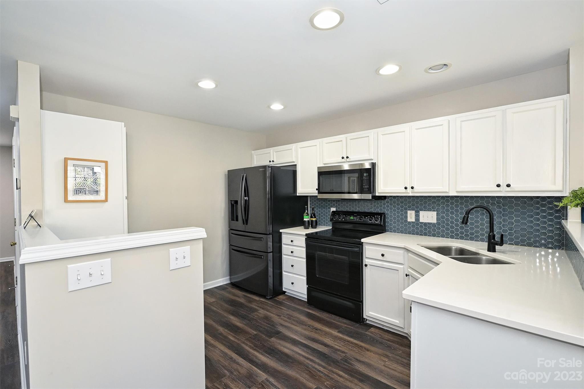 11828 Kevin Henry Place