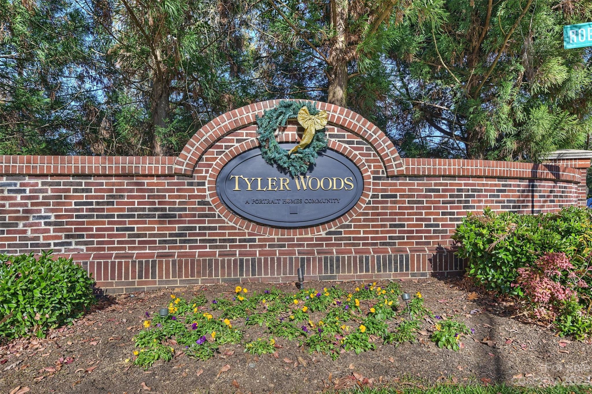 11828 Kevin Henry Place