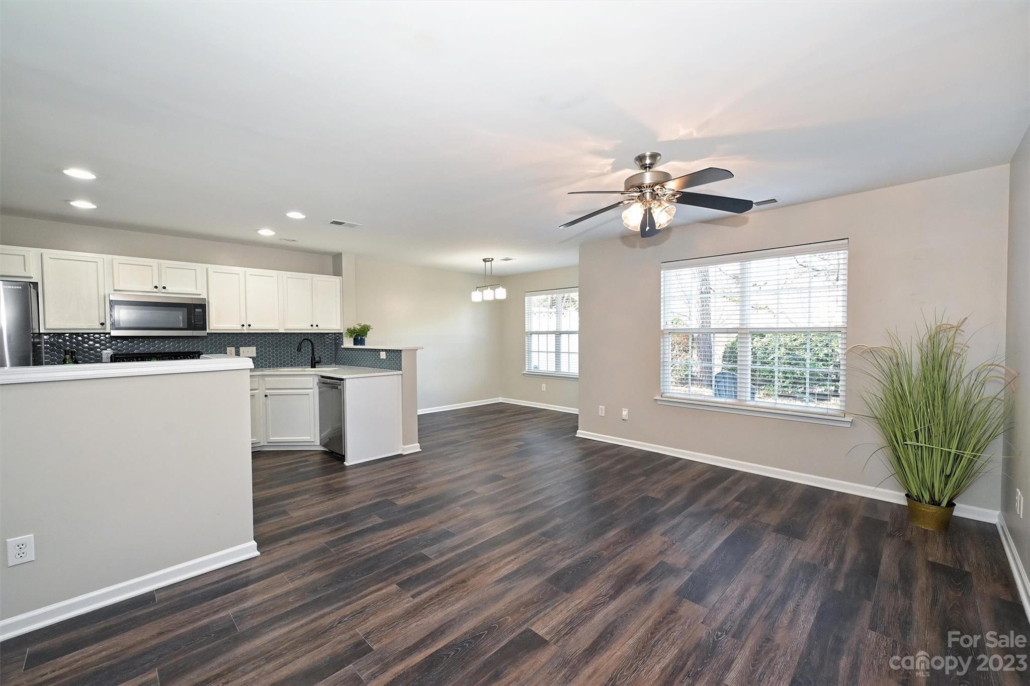 11828 Kevin Henry Place