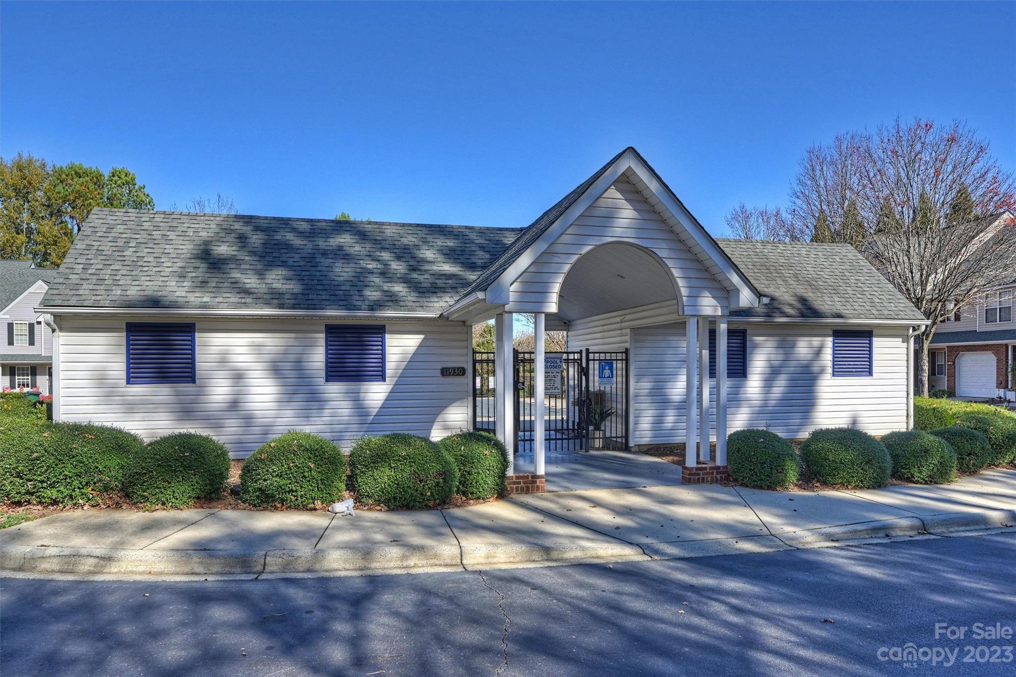 11828 Kevin Henry Place