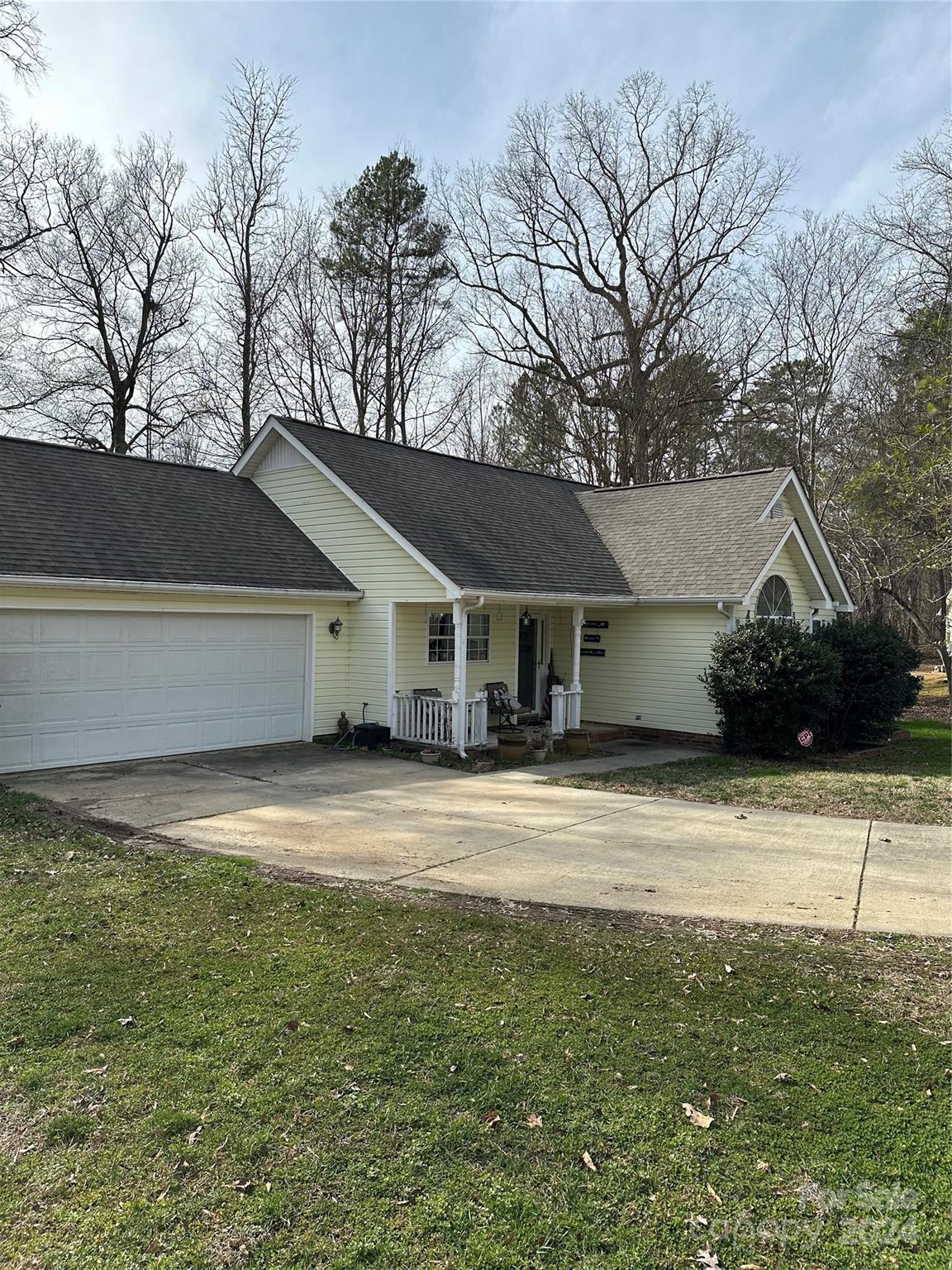 2216 Wheaton Way