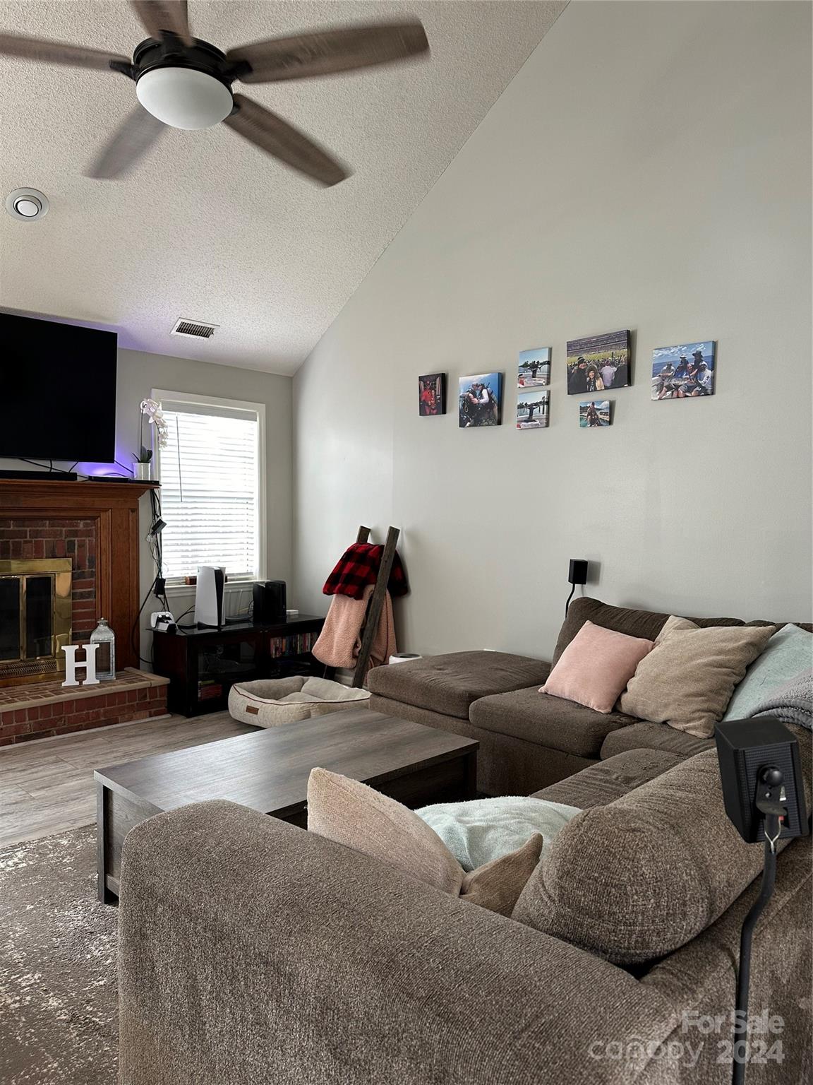 2216 Wheaton Way