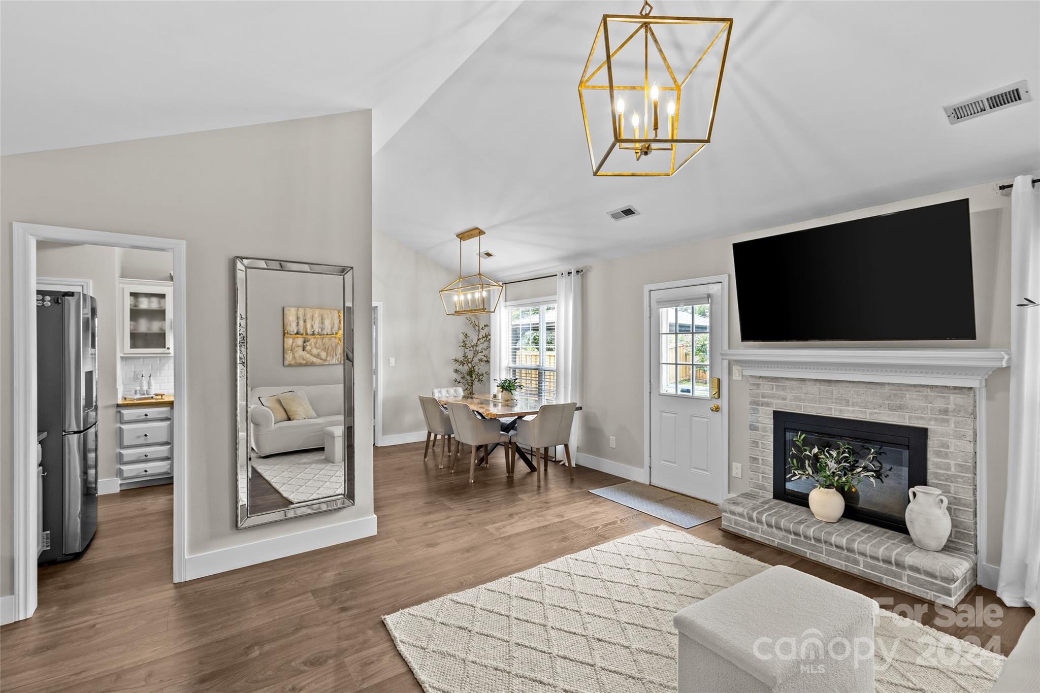 3417 Brookstone Trail