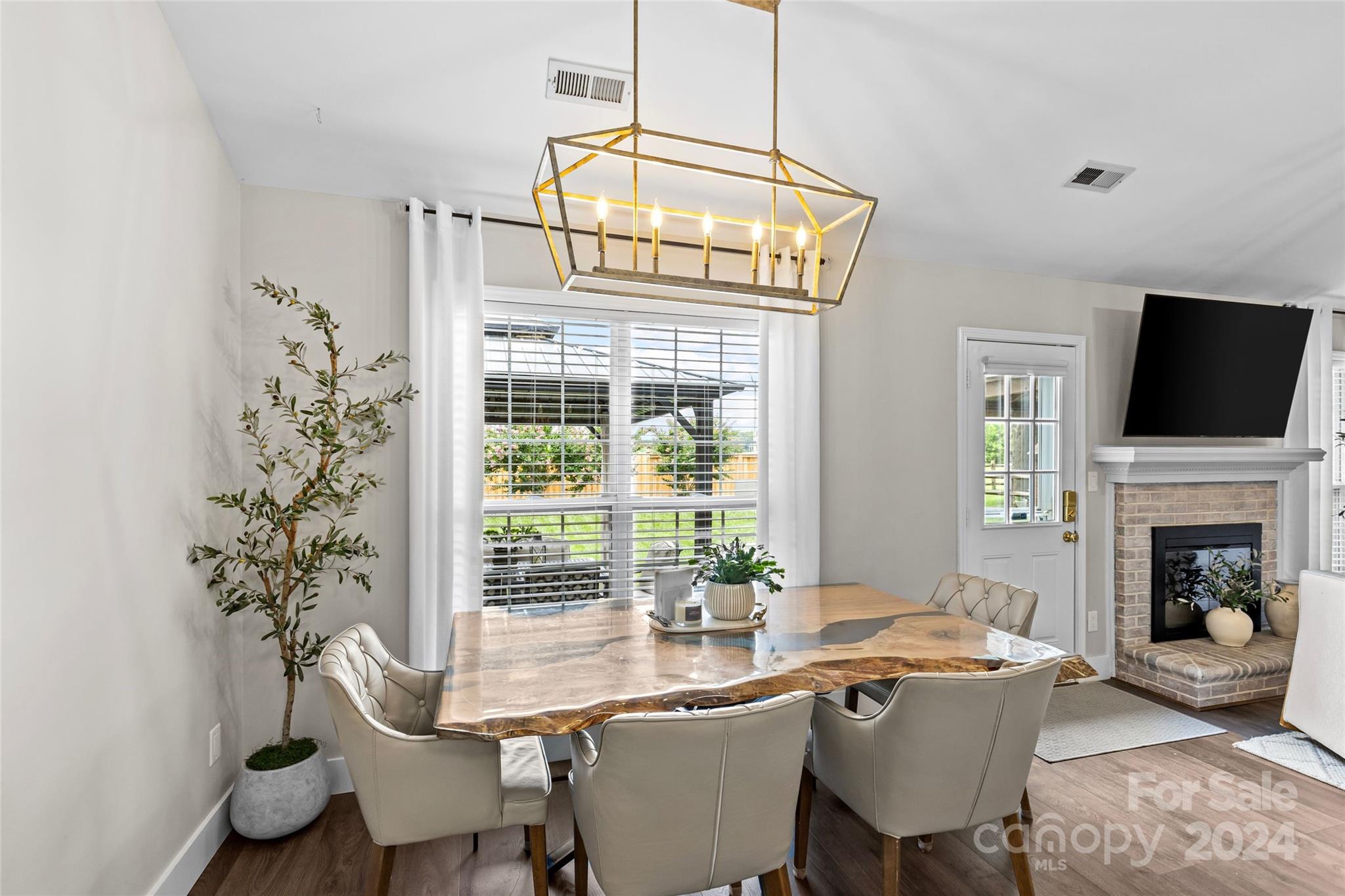 3417 Brookstone Trail