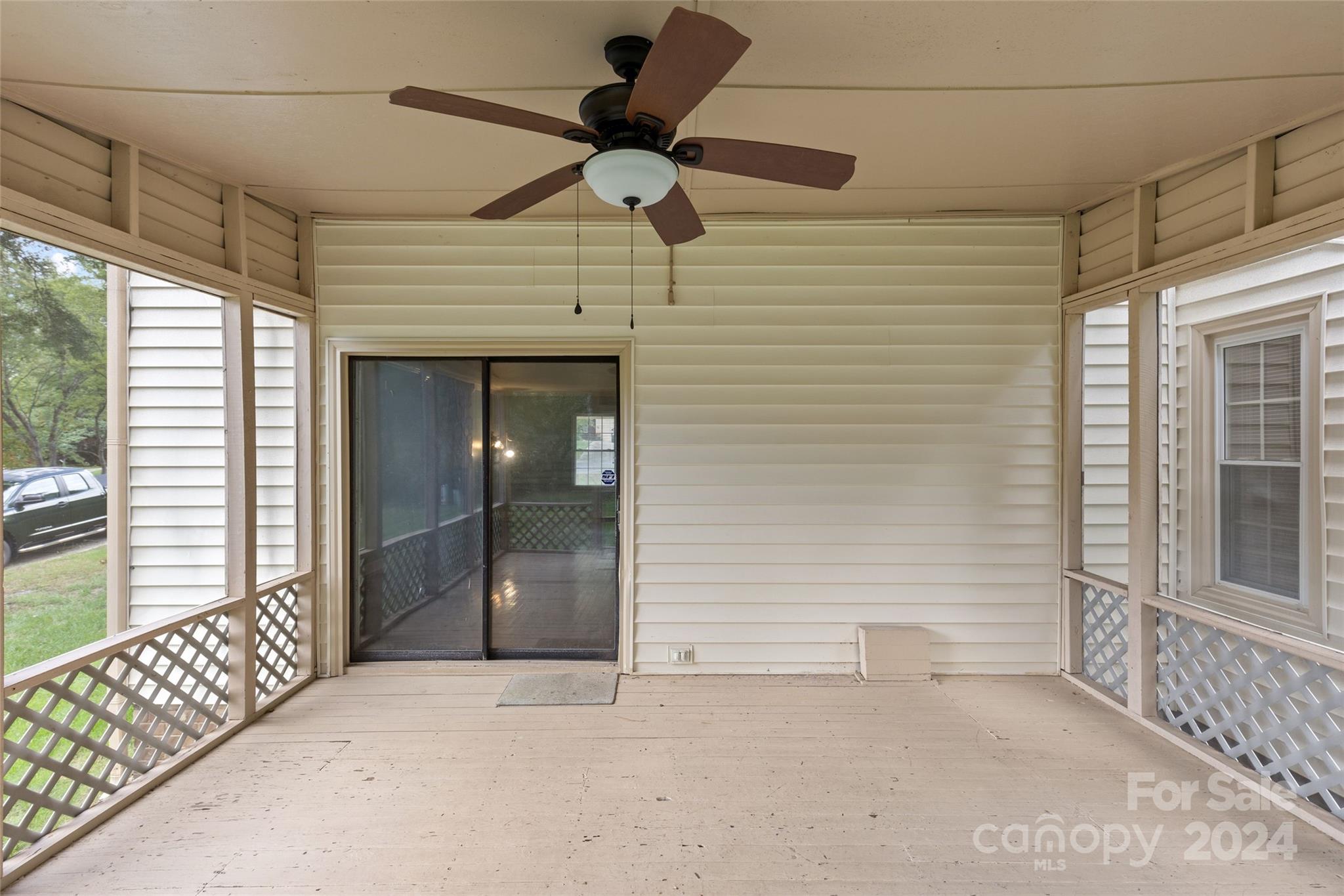 11823 Carmel Lakes Drive