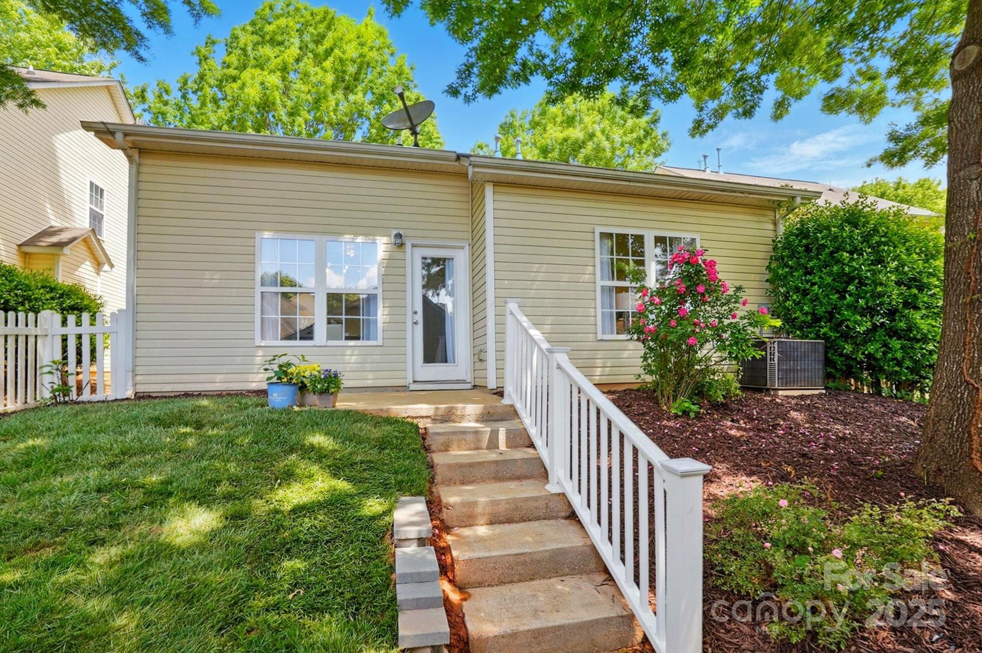 19416 Fridley Lane