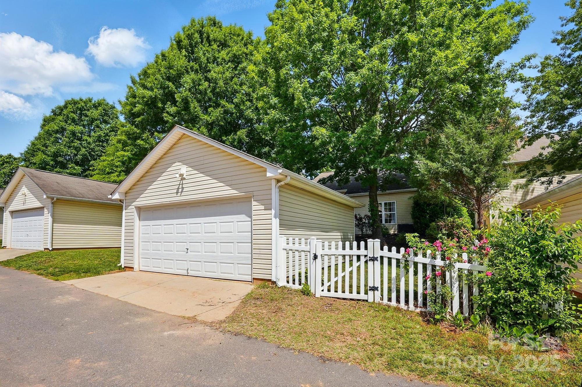 19416 Fridley Lane