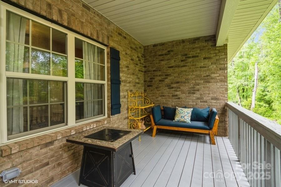 876 Hardin Street Unit: B24