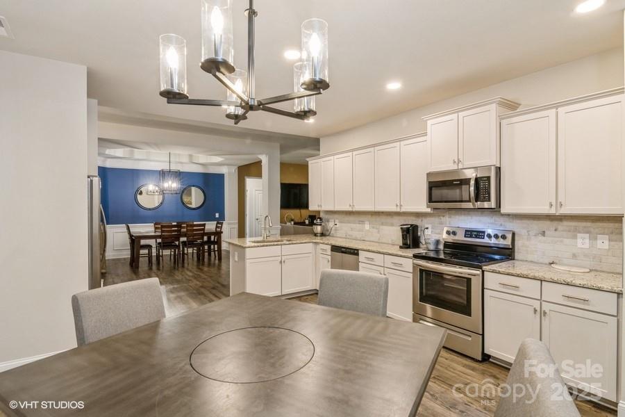 876 Hardin Street Unit: B24