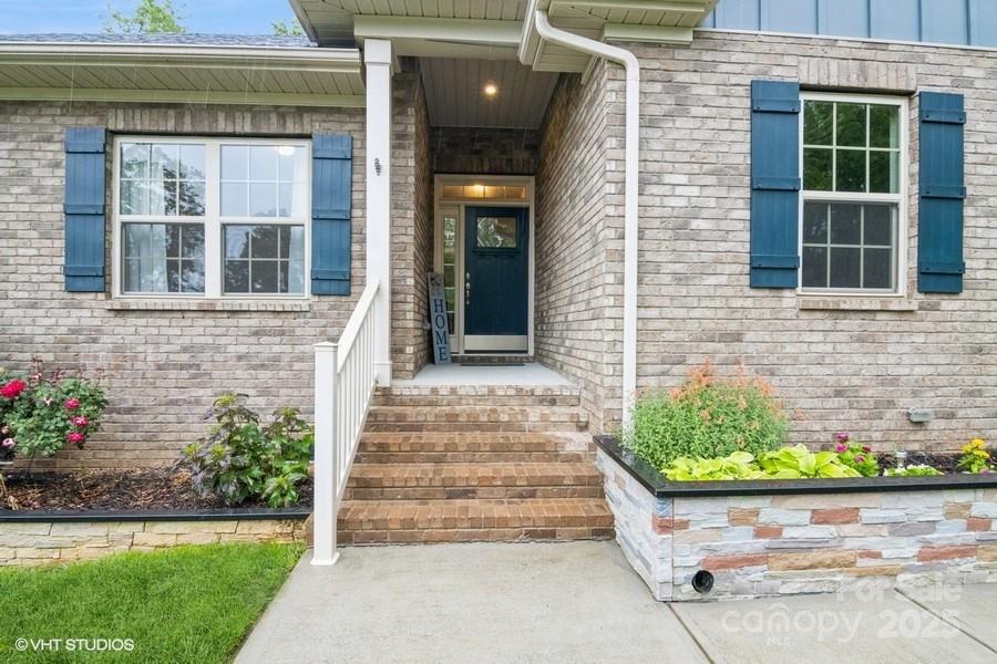 876 Hardin Street Unit: B24