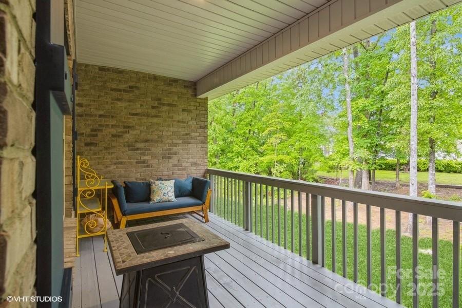 876 Hardin Street Unit: B24