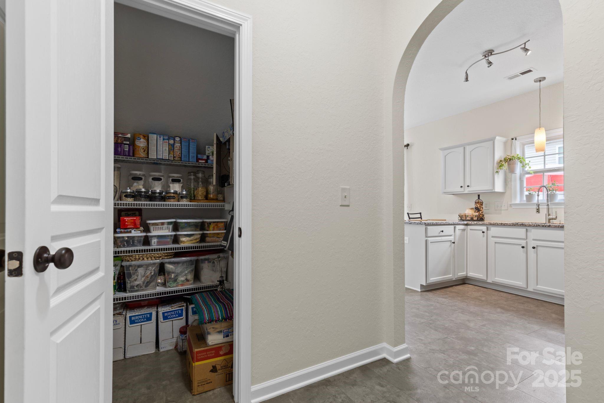 546 Calen Lane